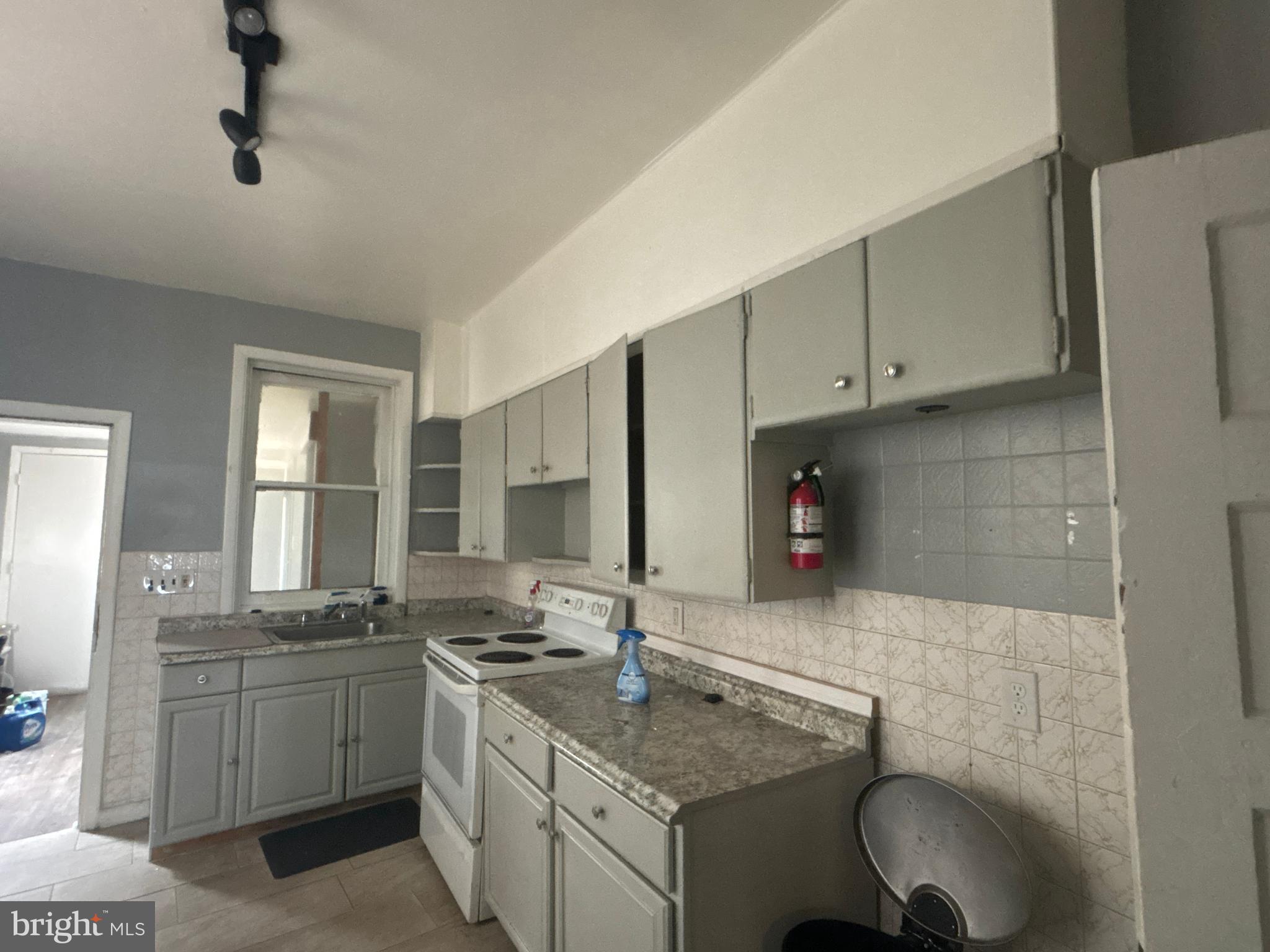 EDDYSTONE VILLAGE - Residential