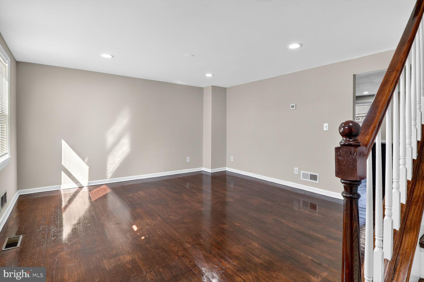 EDMONSON HEIGHTS - Residential Lease