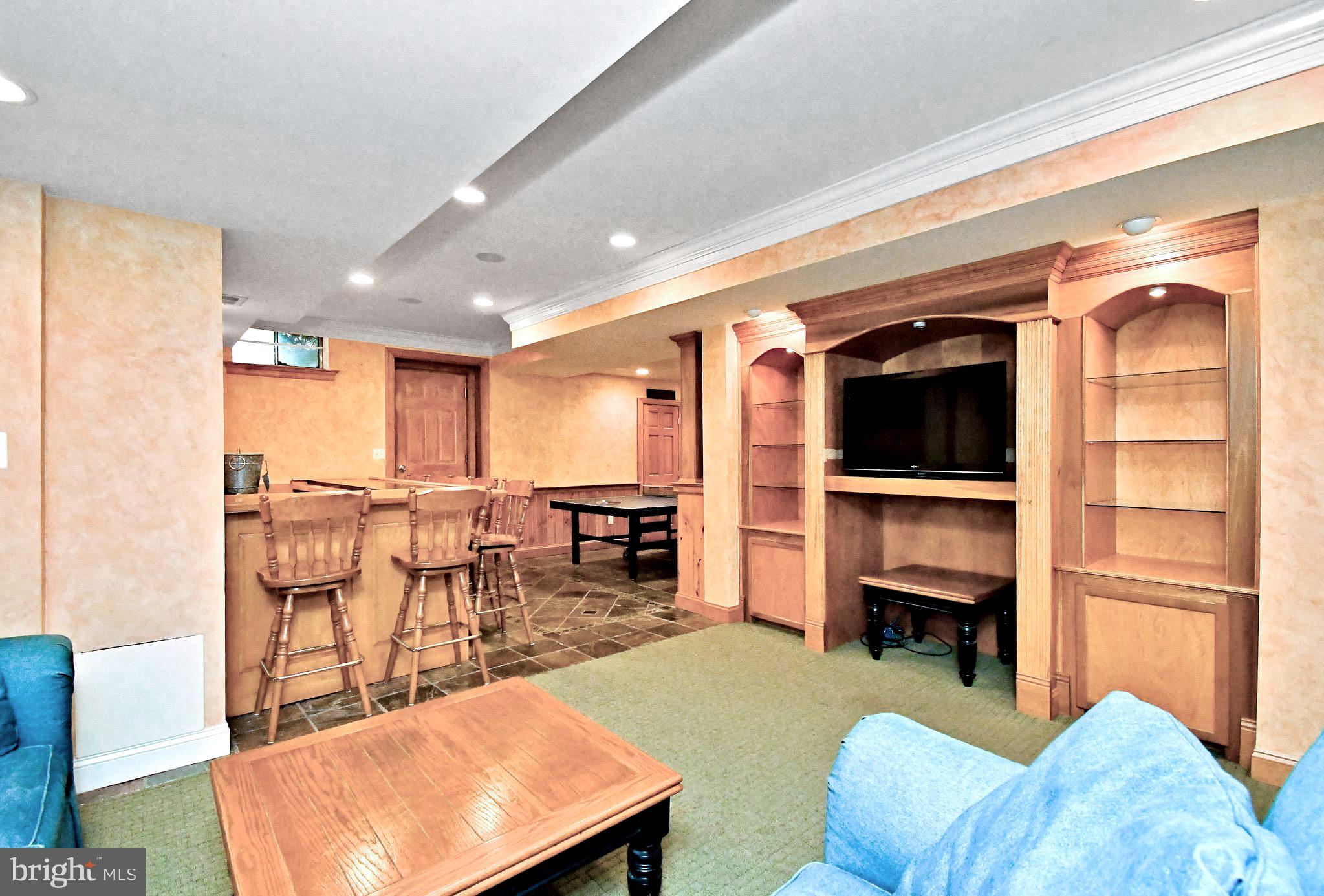 CHESTNUT CREEK - Residential