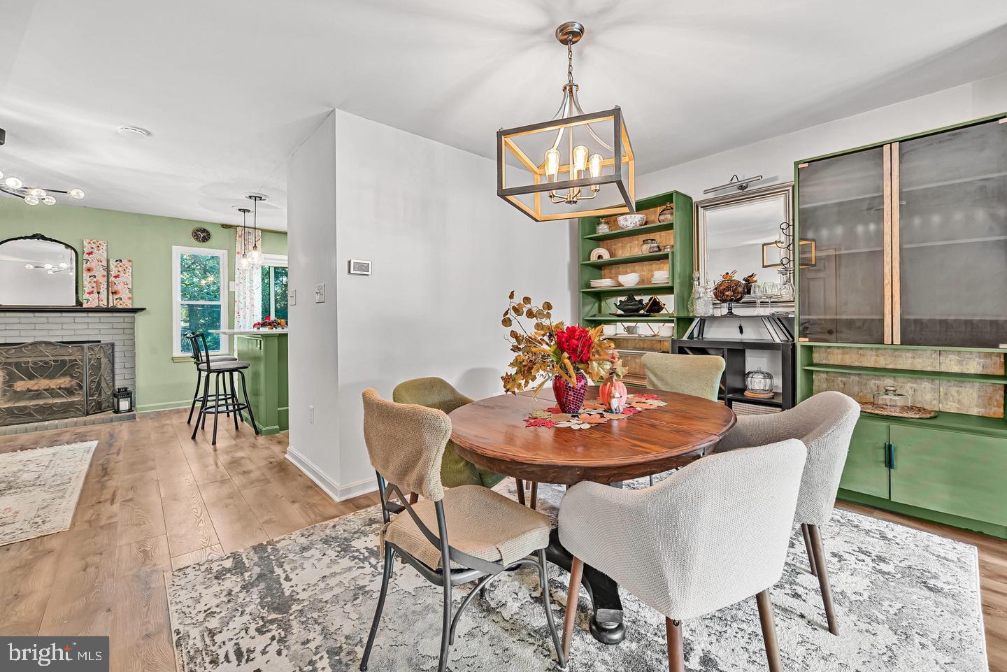 WINDSOR GREEN - Residential Lease