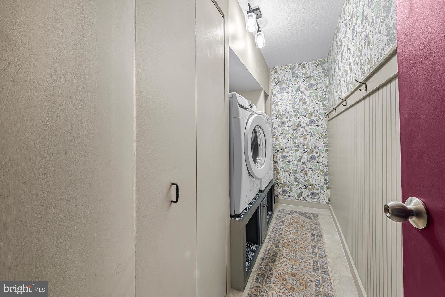 WINDSOR GREEN - Residential Lease