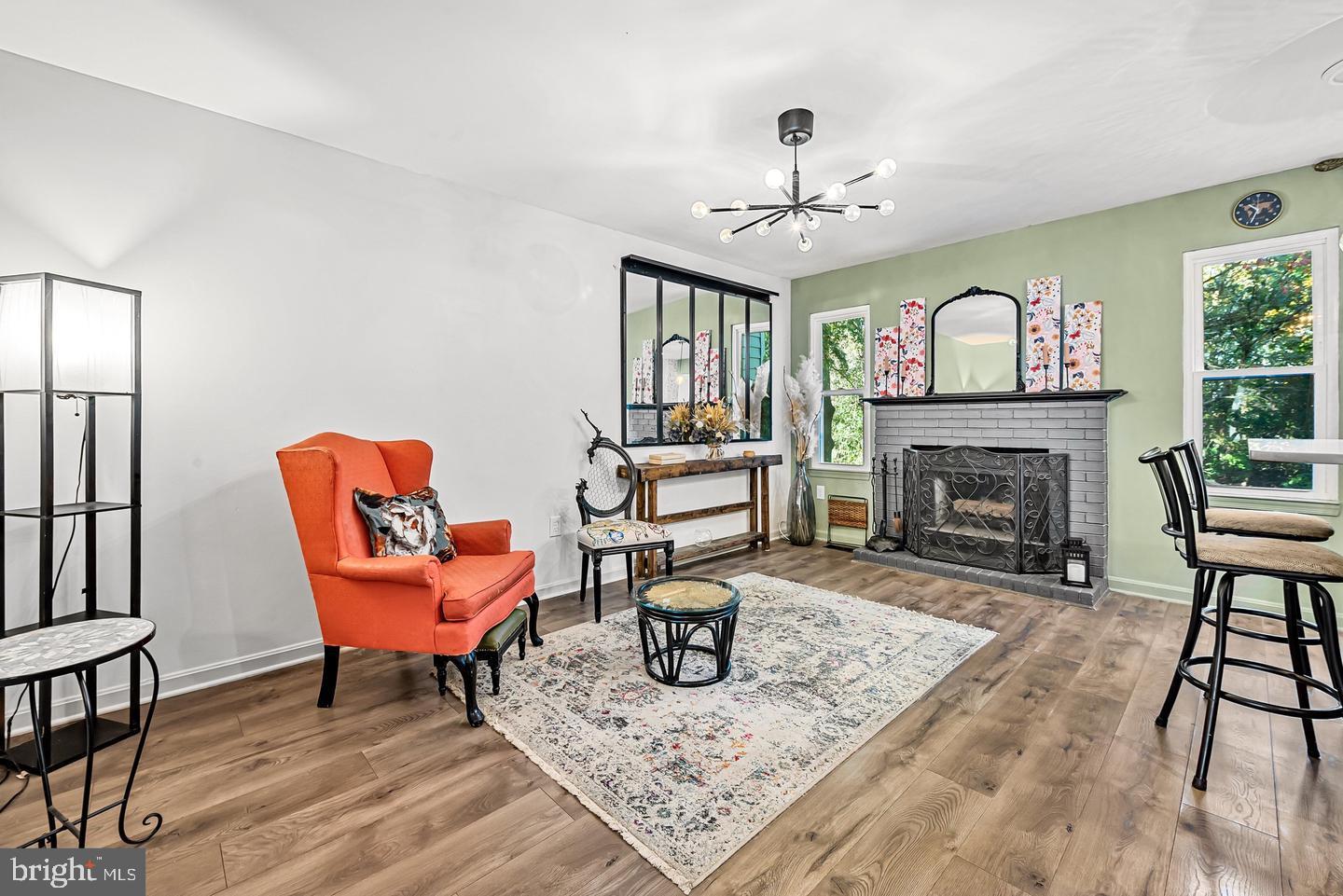 WINDSOR GREEN - Residential Lease