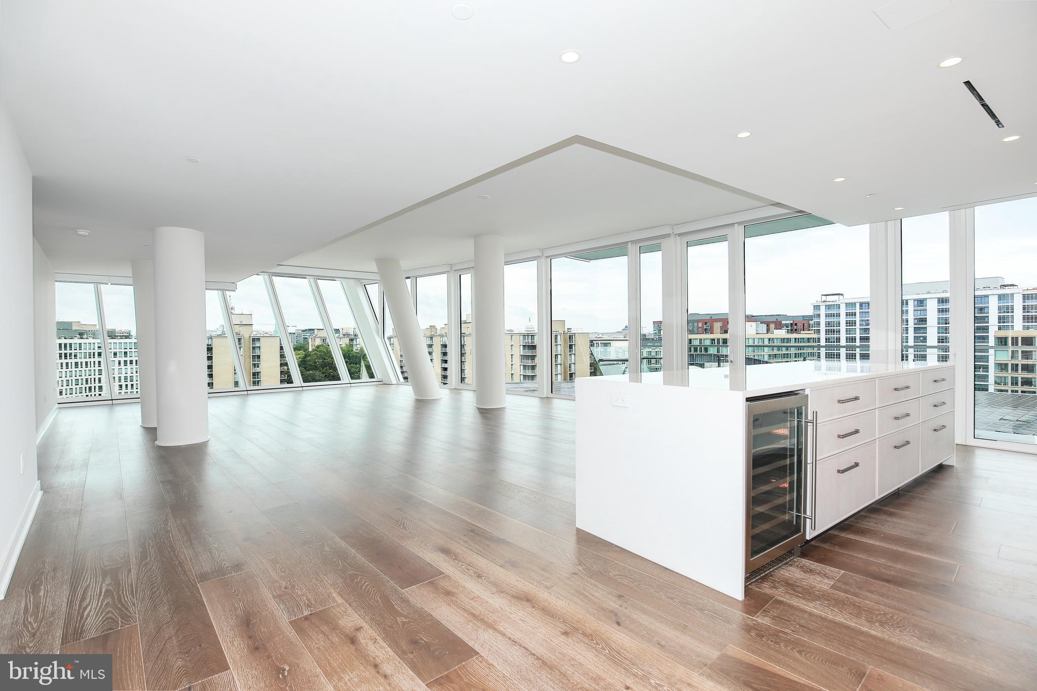 601 WHARF STREET SW 905