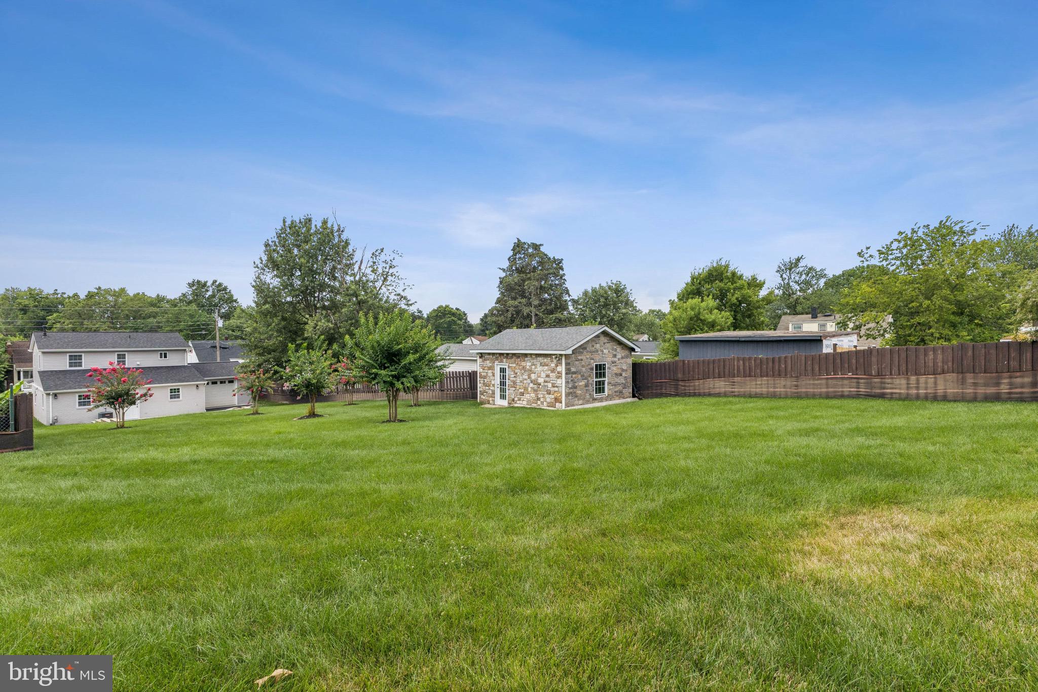 MANASSAS PARK - Residential