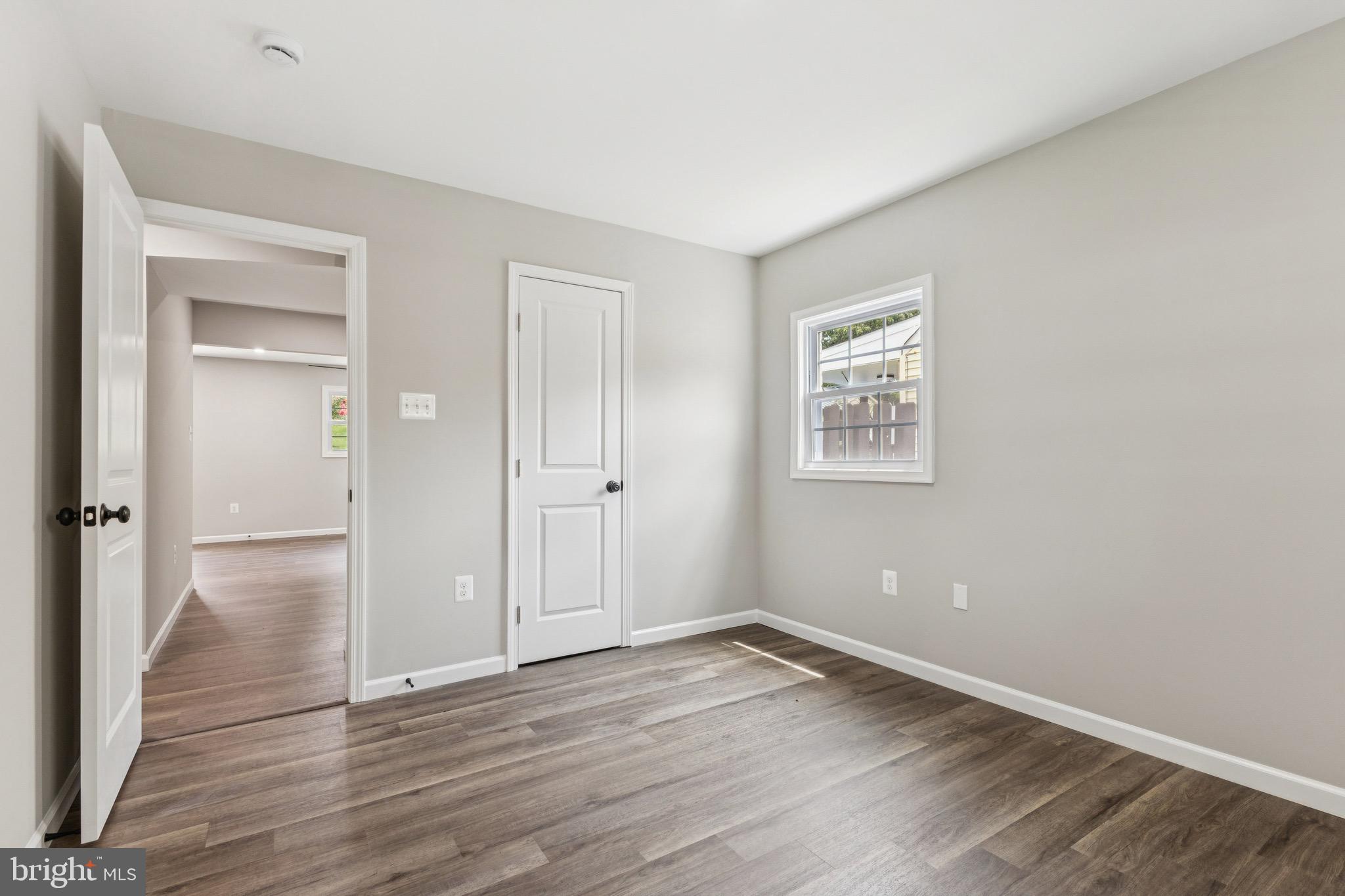 MANASSAS PARK - Residential