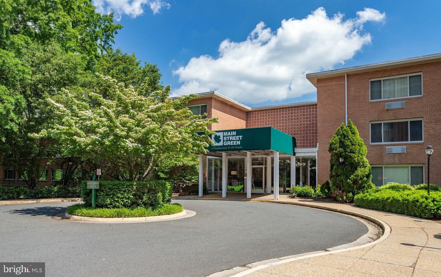 MAIN STREET GREEN - Residential Lease