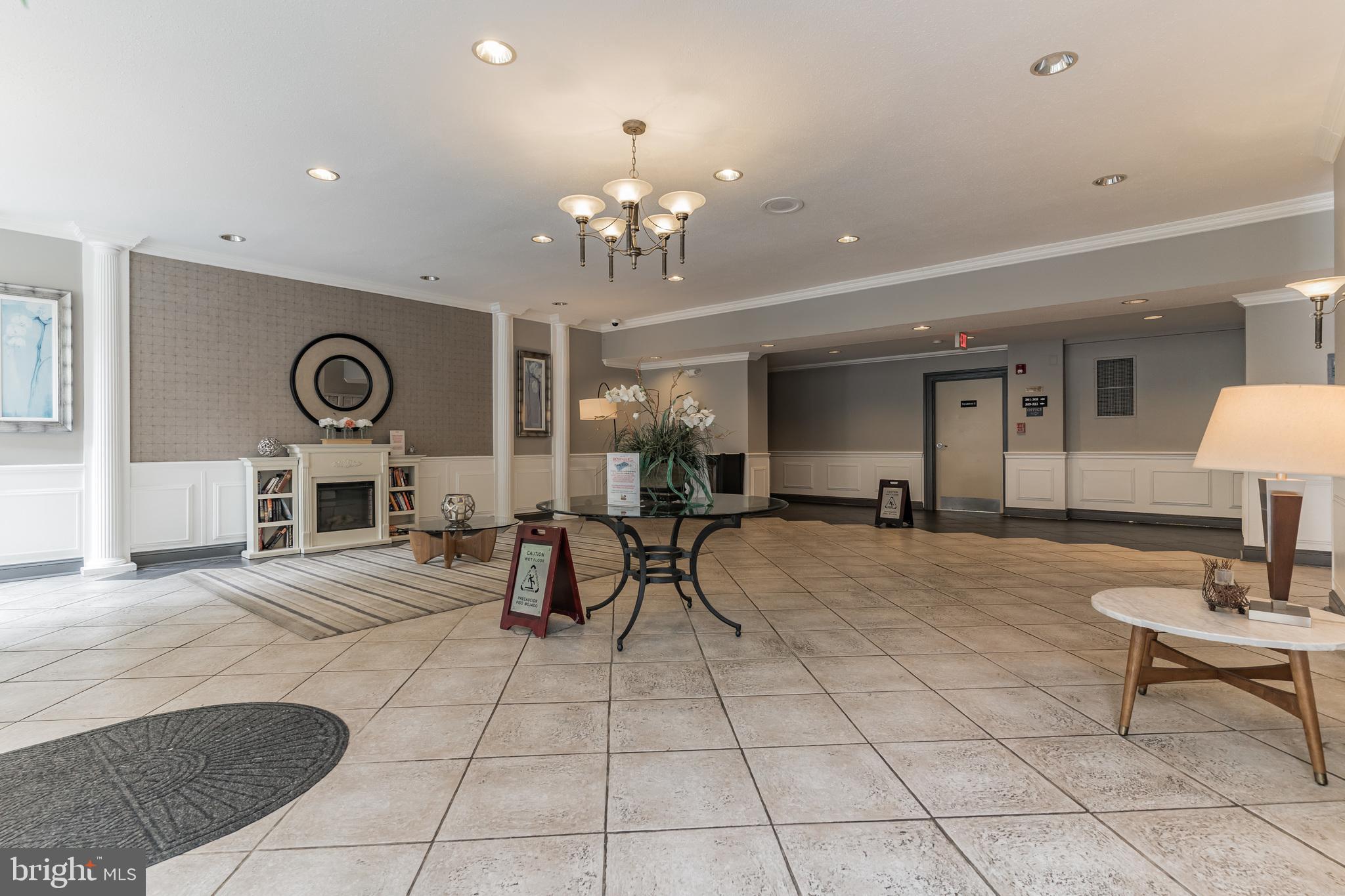 MAIN STREET GREEN - Residential Lease