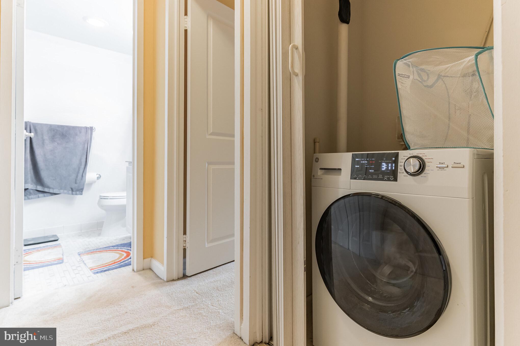 MAIN STREET GREEN - Residential Lease