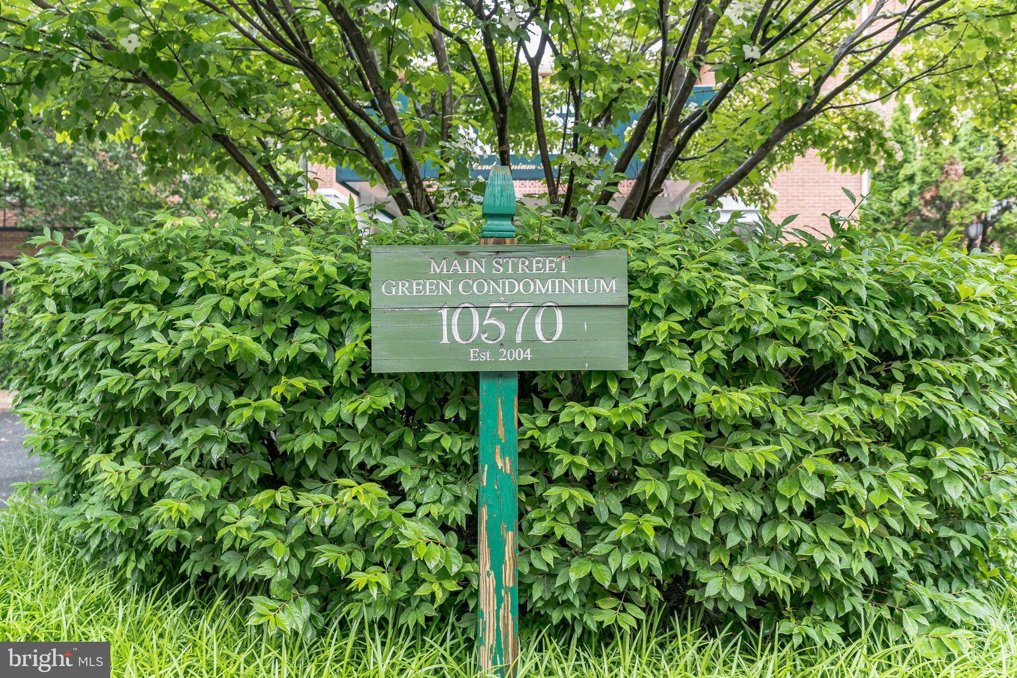 MAIN STREET GREEN - Residential Lease