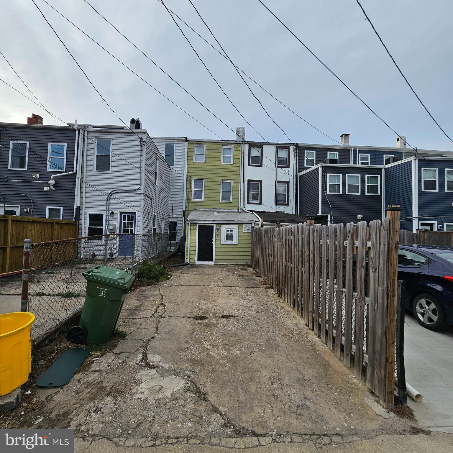 HAMPDEN HISTORIC DISTRICT - Residential Lease