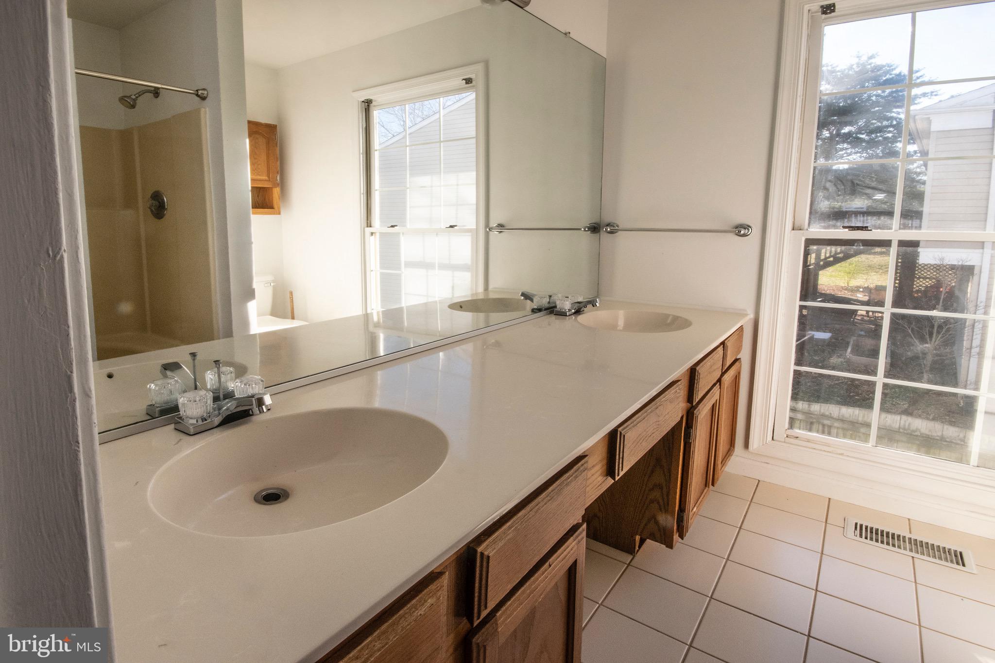 STONEMILL - Residential