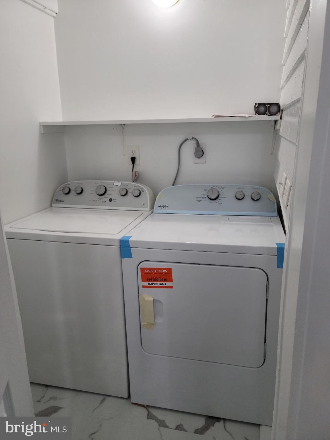 RACE STREET - Residential