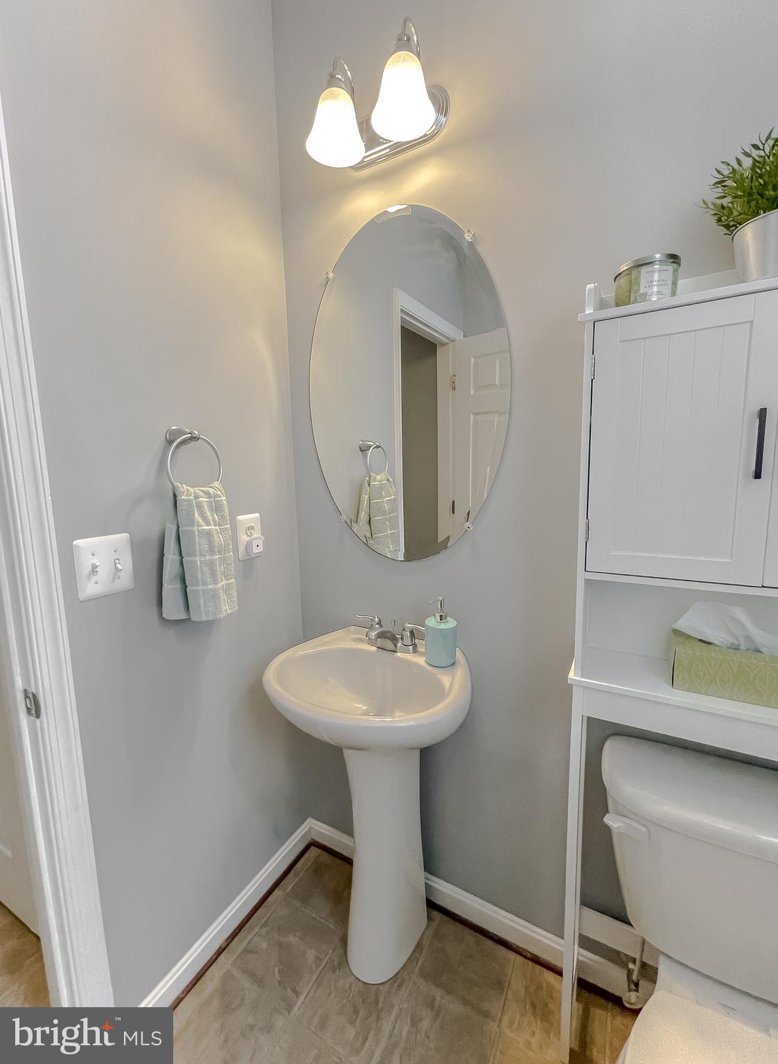 CLEMENTS POINTE - Residential