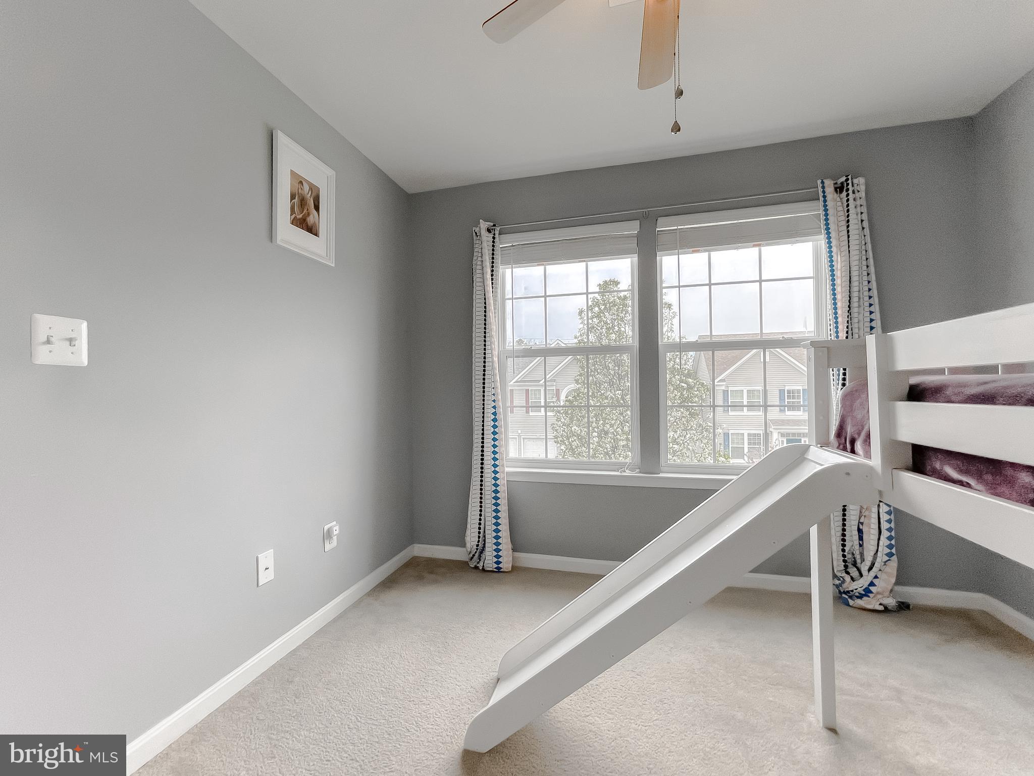 CLEMENTS POINTE - Residential