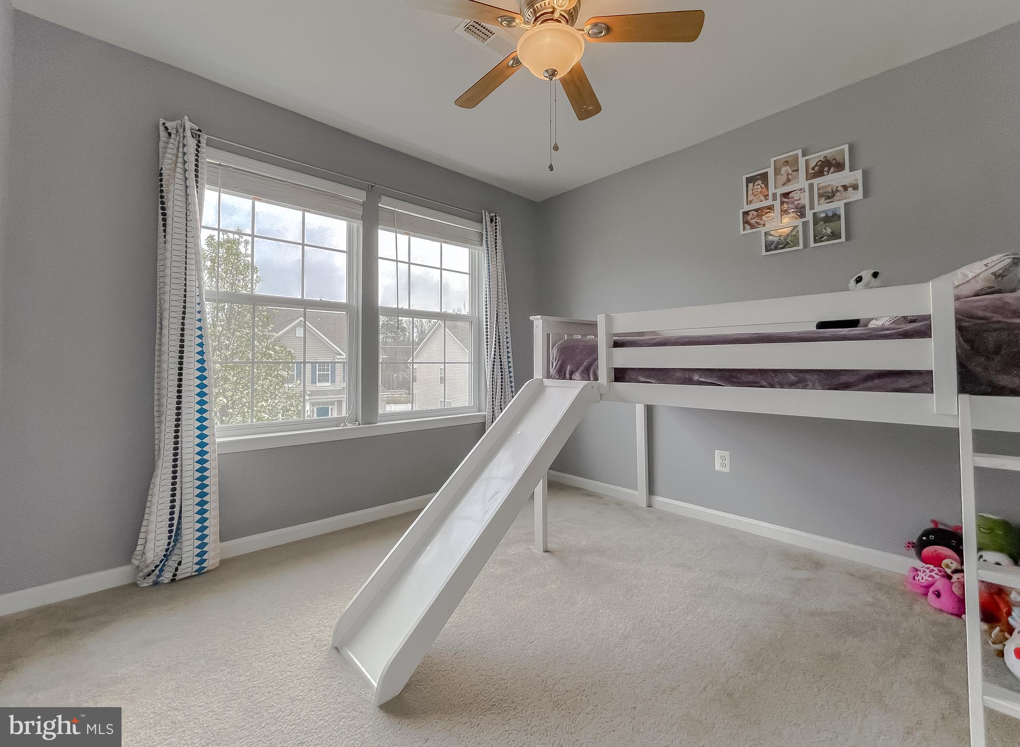 CLEMENTS POINTE - Residential