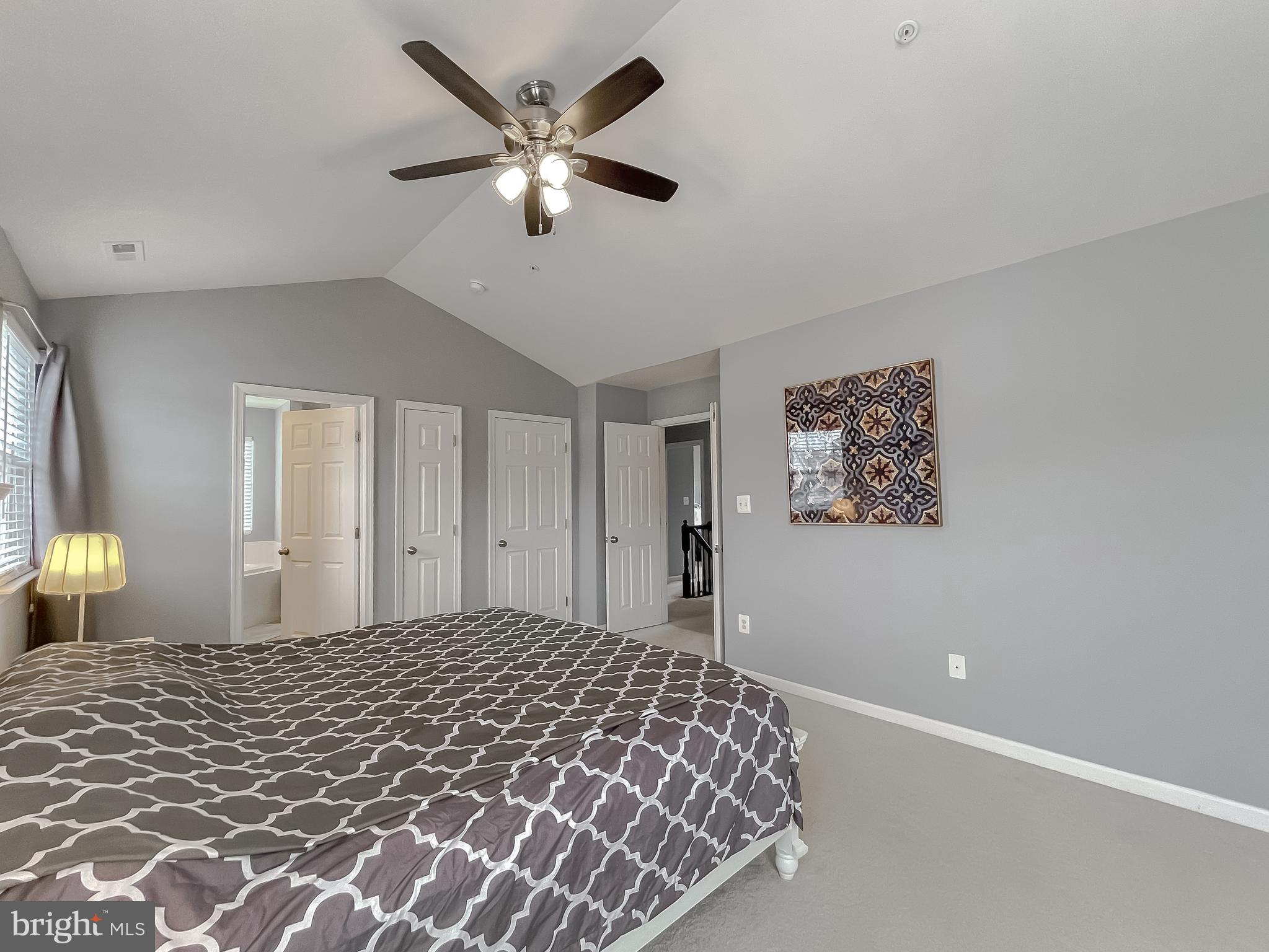 CLEMENTS POINTE - Residential