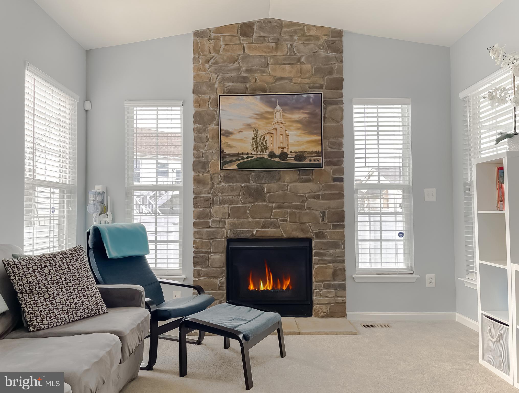 CLEMENTS POINTE - Residential