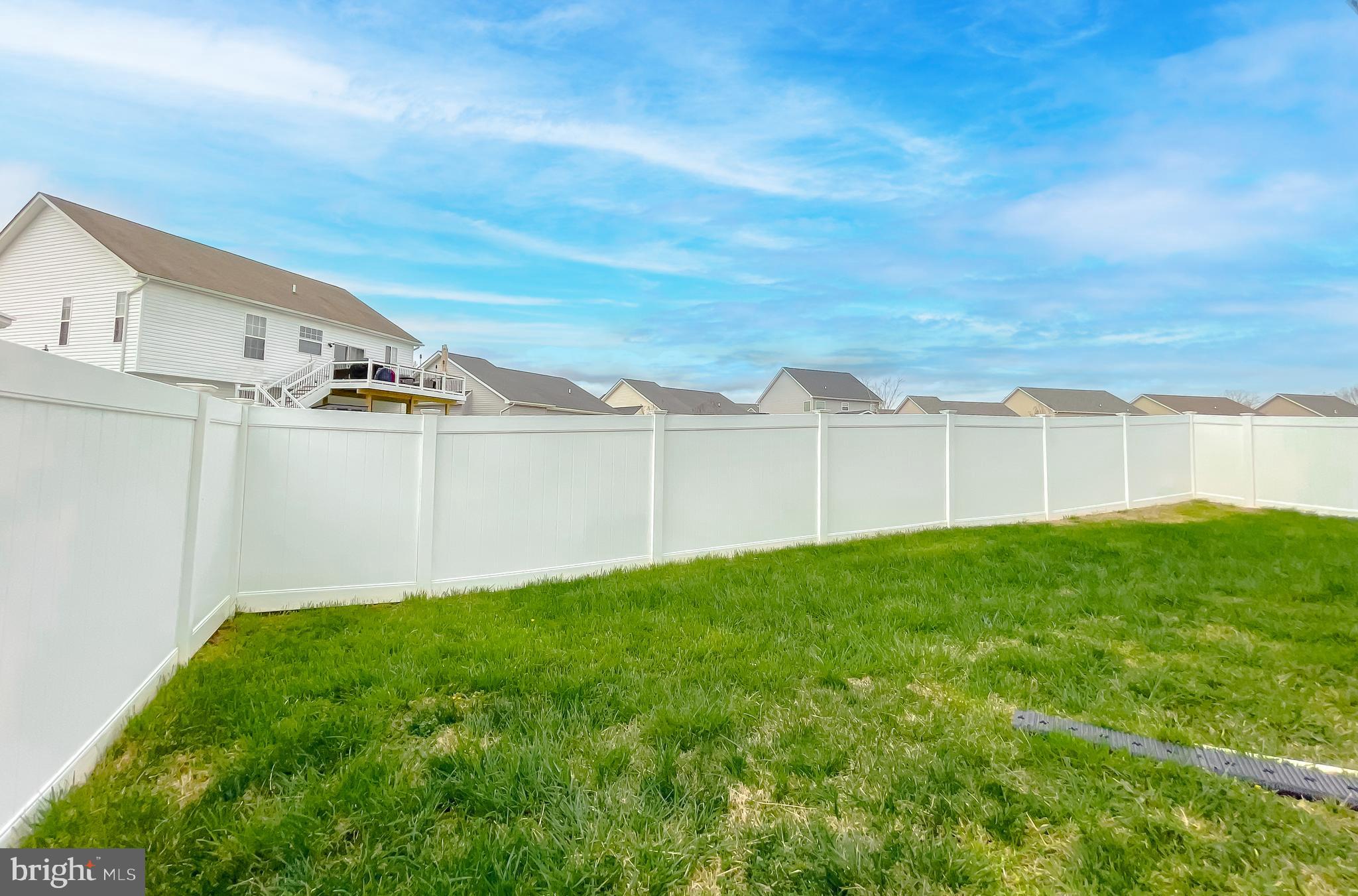 CLEMENTS POINTE - Residential