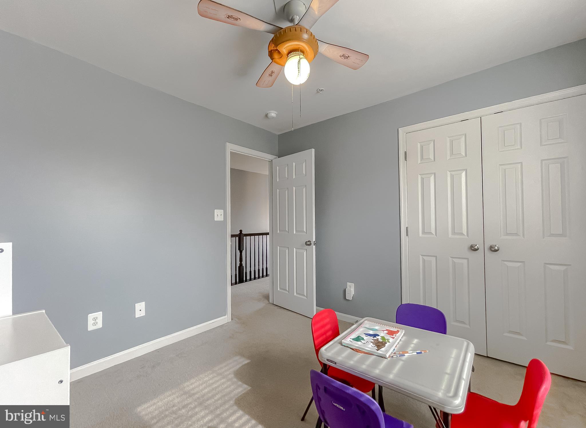 CLEMENTS POINTE - Residential