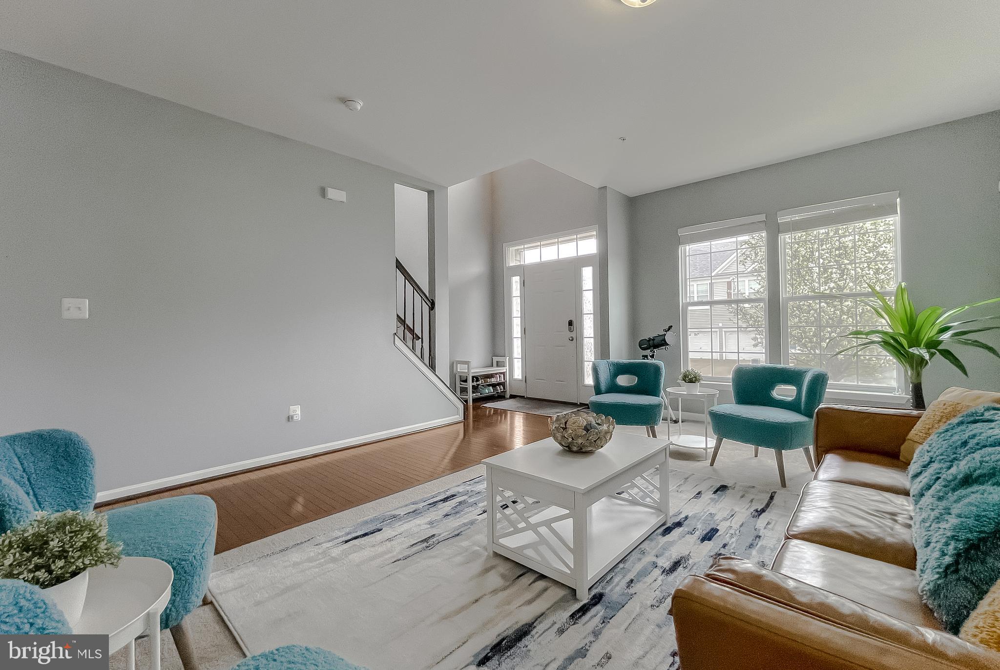 CLEMENTS POINTE - Residential