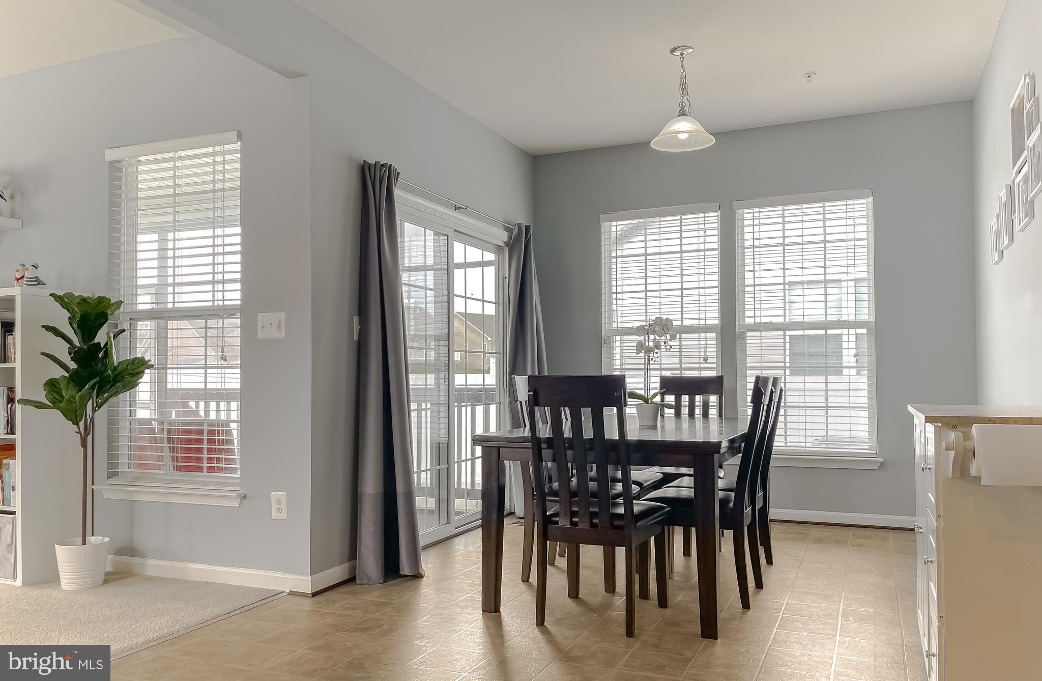 CLEMENTS POINTE - Residential