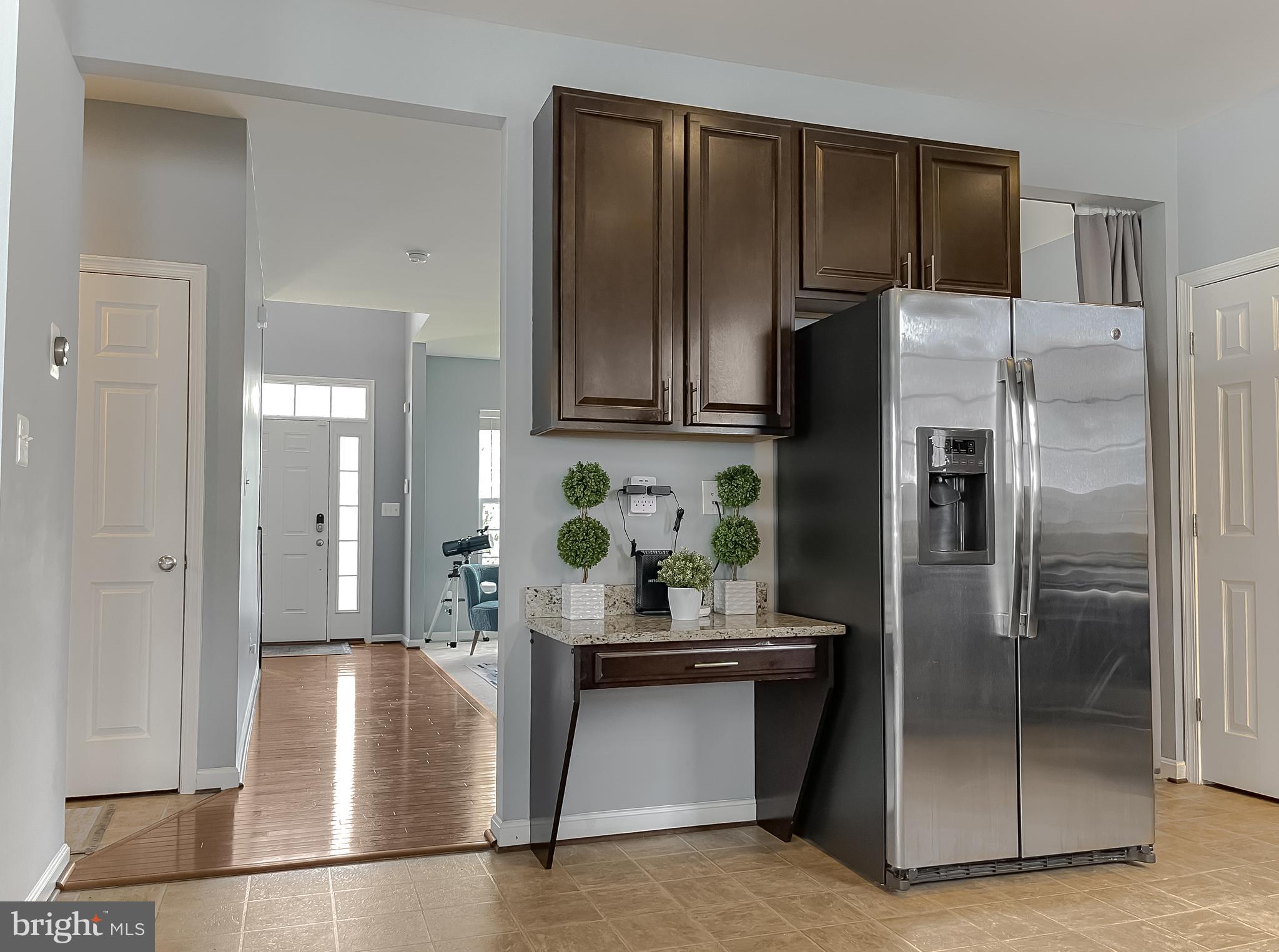 CLEMENTS POINTE - Residential