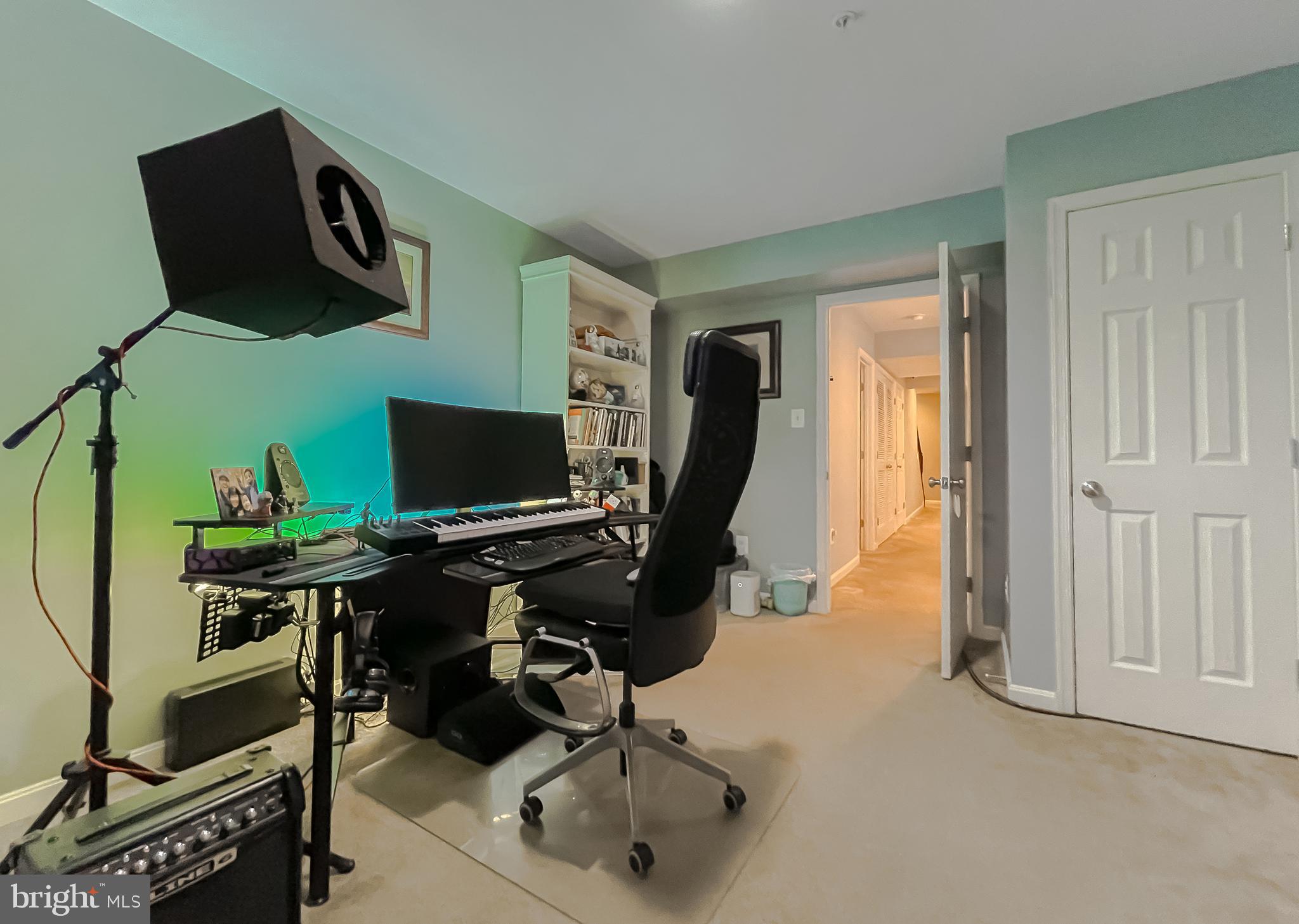 CLEMENTS POINTE - Residential