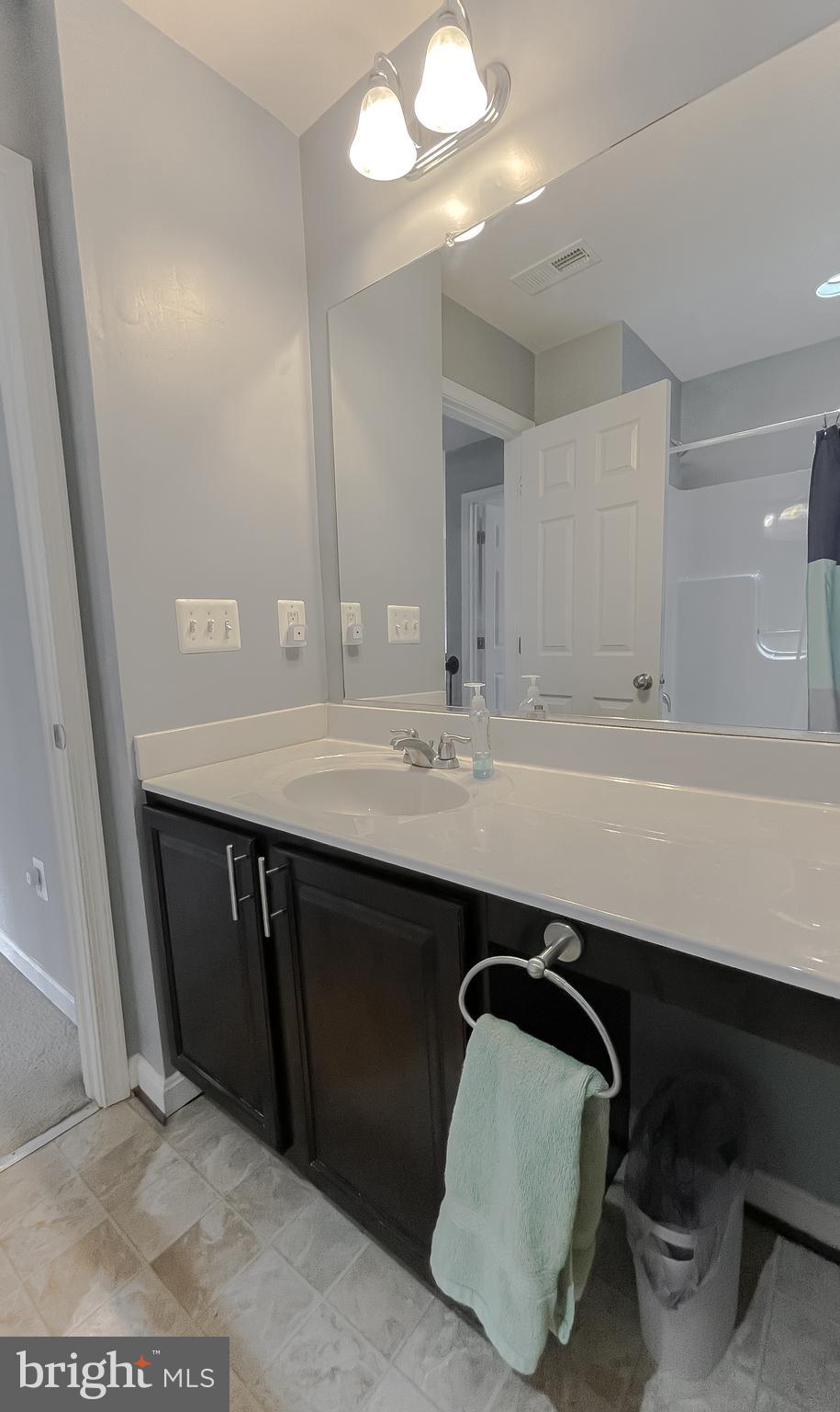 CLEMENTS POINTE - Residential