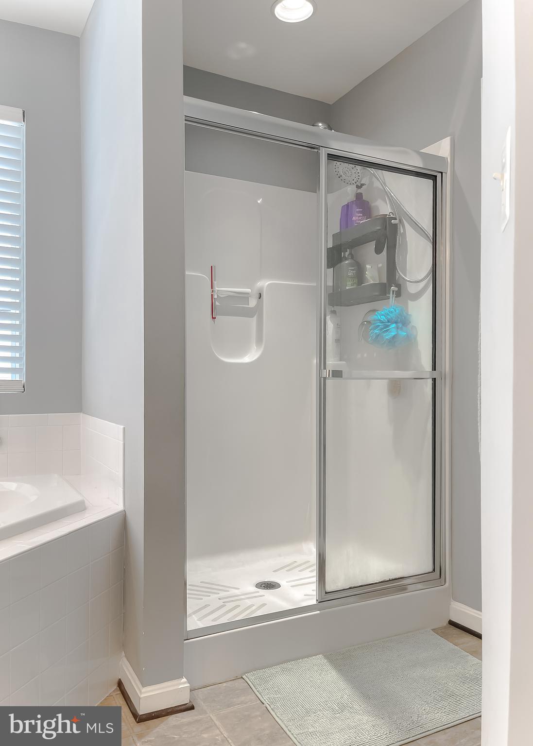 CLEMENTS POINTE - Residential