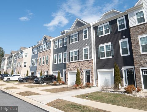 1823 KELLINGTON COURT ODENTON MD 21113