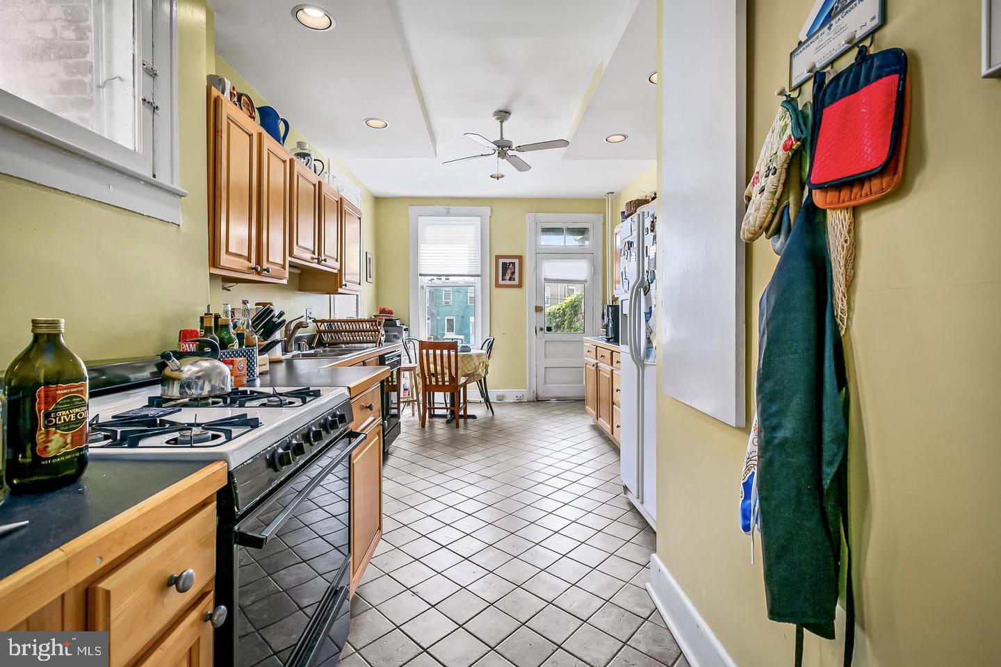 CHARLES VILLAGE - ABELL HISTORIC DISTRICT - Residential Lease