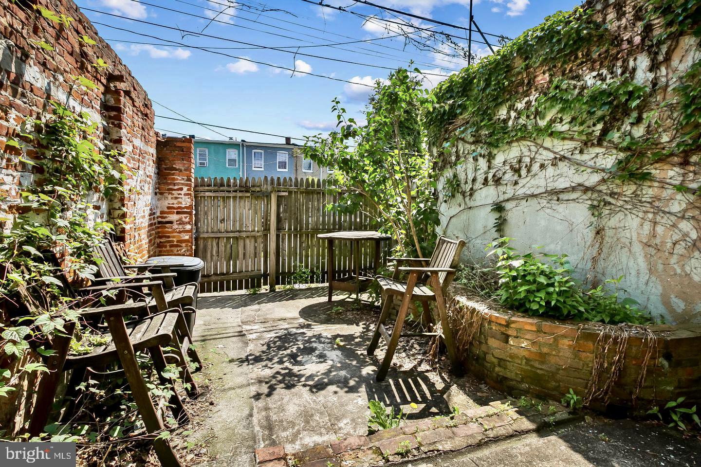 CHARLES VILLAGE - ABELL HISTORIC DISTRICT - Residential Lease