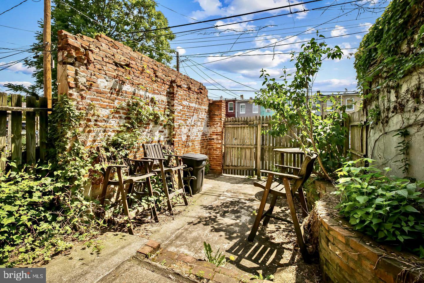 CHARLES VILLAGE - ABELL HISTORIC DISTRICT - Residential Lease