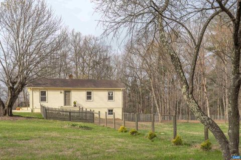 Homes For Sale - 1810 Old Millers Mill Rd Rd<br/> FREE UNION, VA 22940