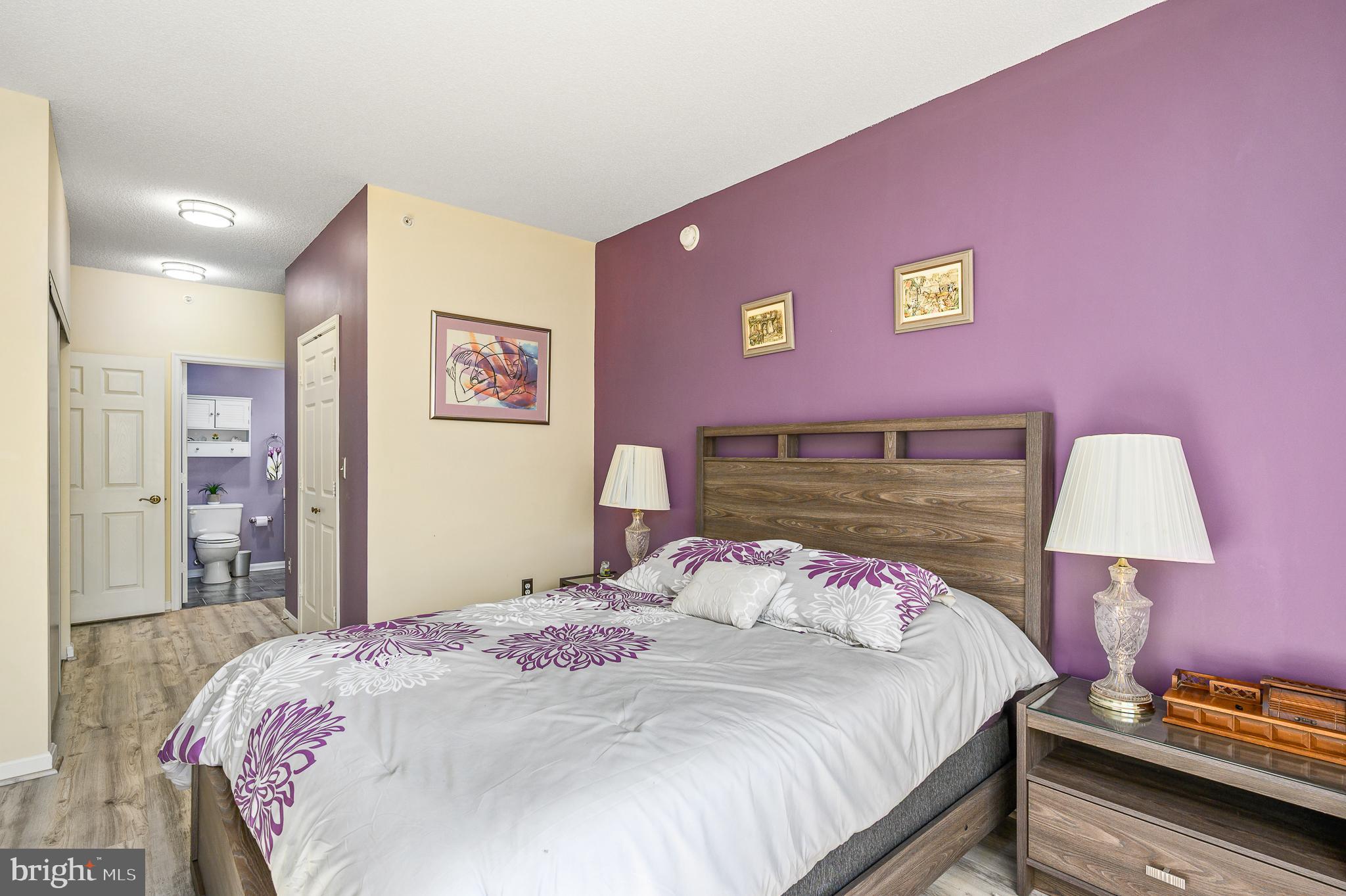 LANSDOWNE WOODS - Residential