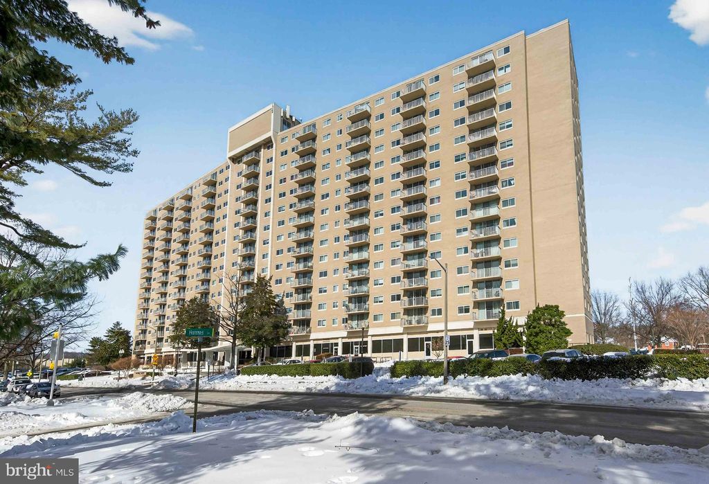 Photo of 1225 Martha Custis Drive #406, ALEXANDRIA, VA 22302 (MLS # VAAX2053688)