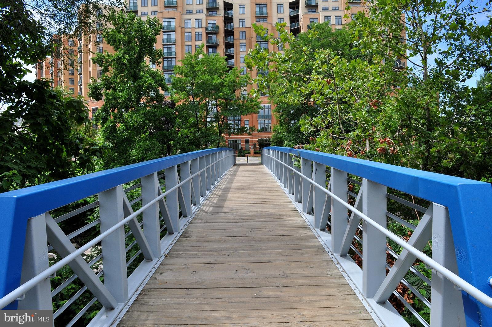 PARKFAIRFAX - Residential