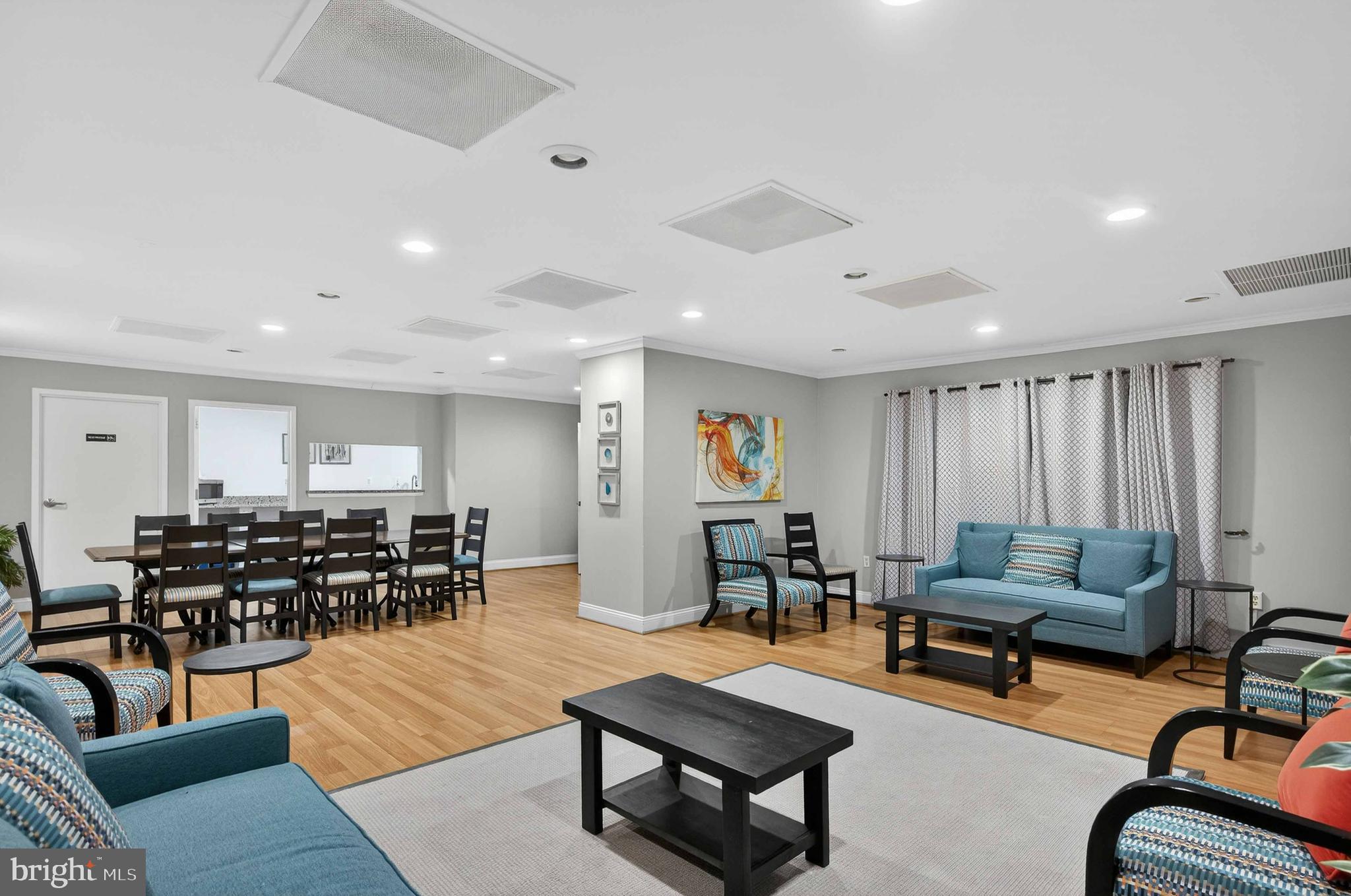 PARKFAIRFAX - Residential