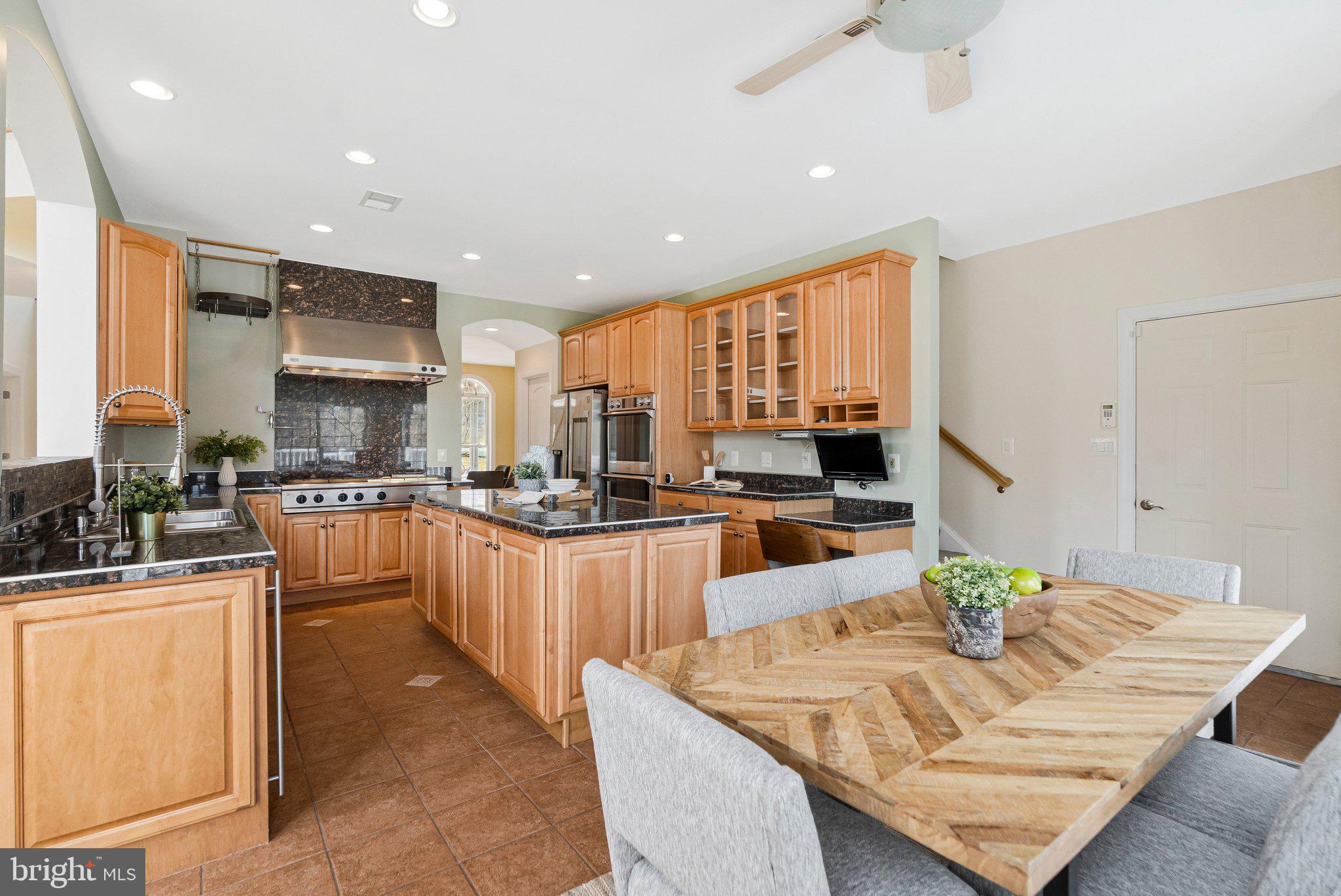 POTOMAC FARMS - Residential