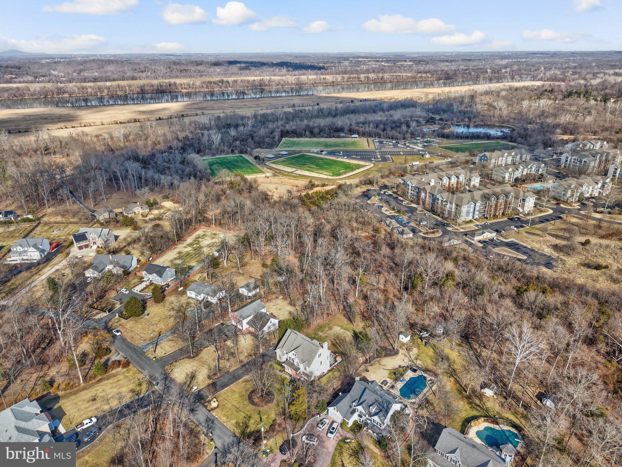 POTOMAC FARMS - Residential