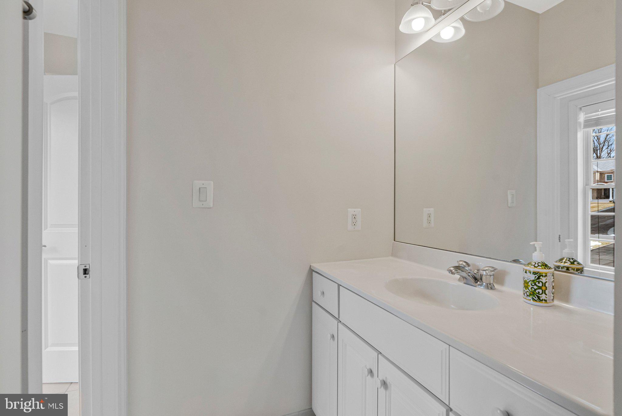 POTOMAC FARMS - Residential