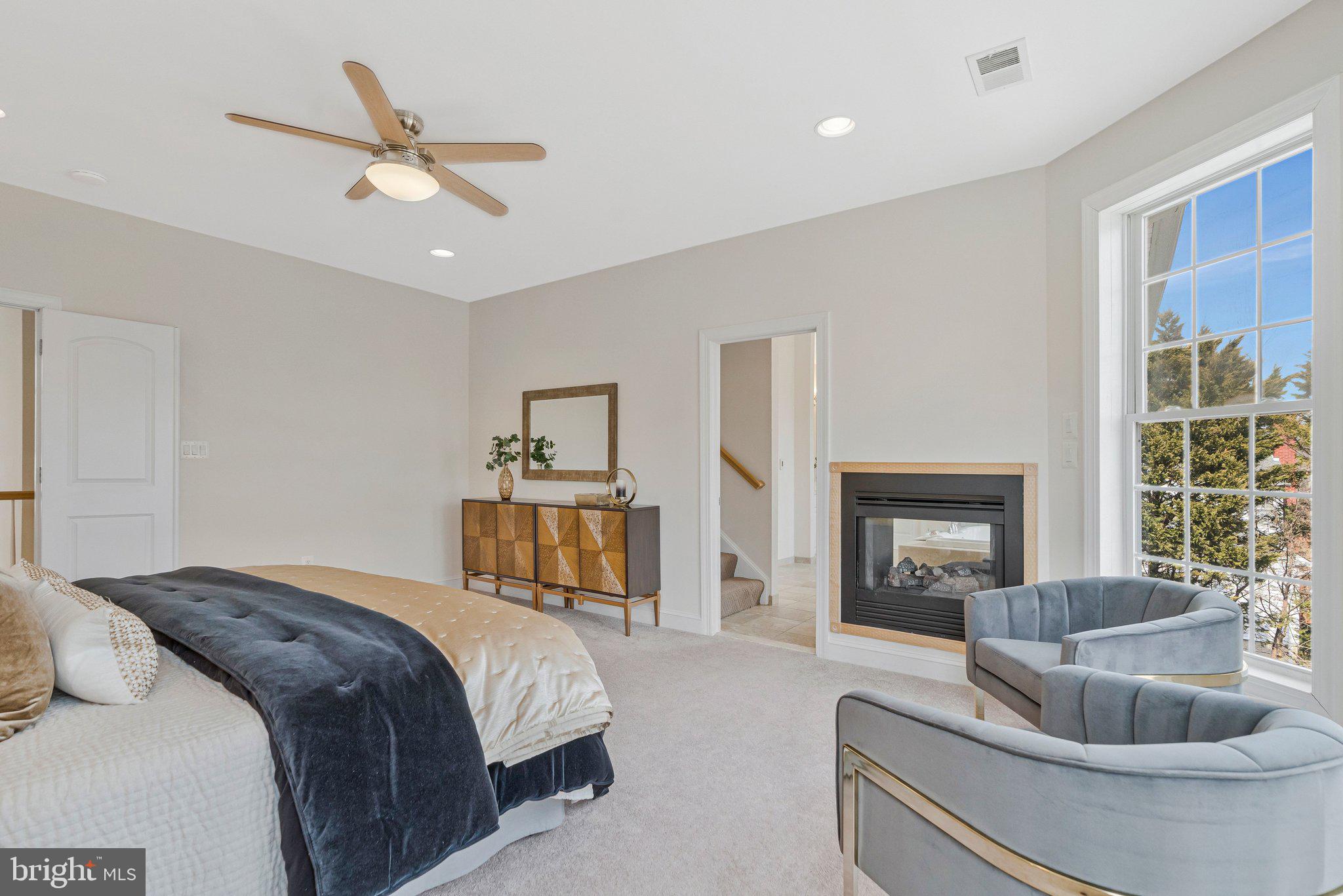 POTOMAC FARMS - Residential