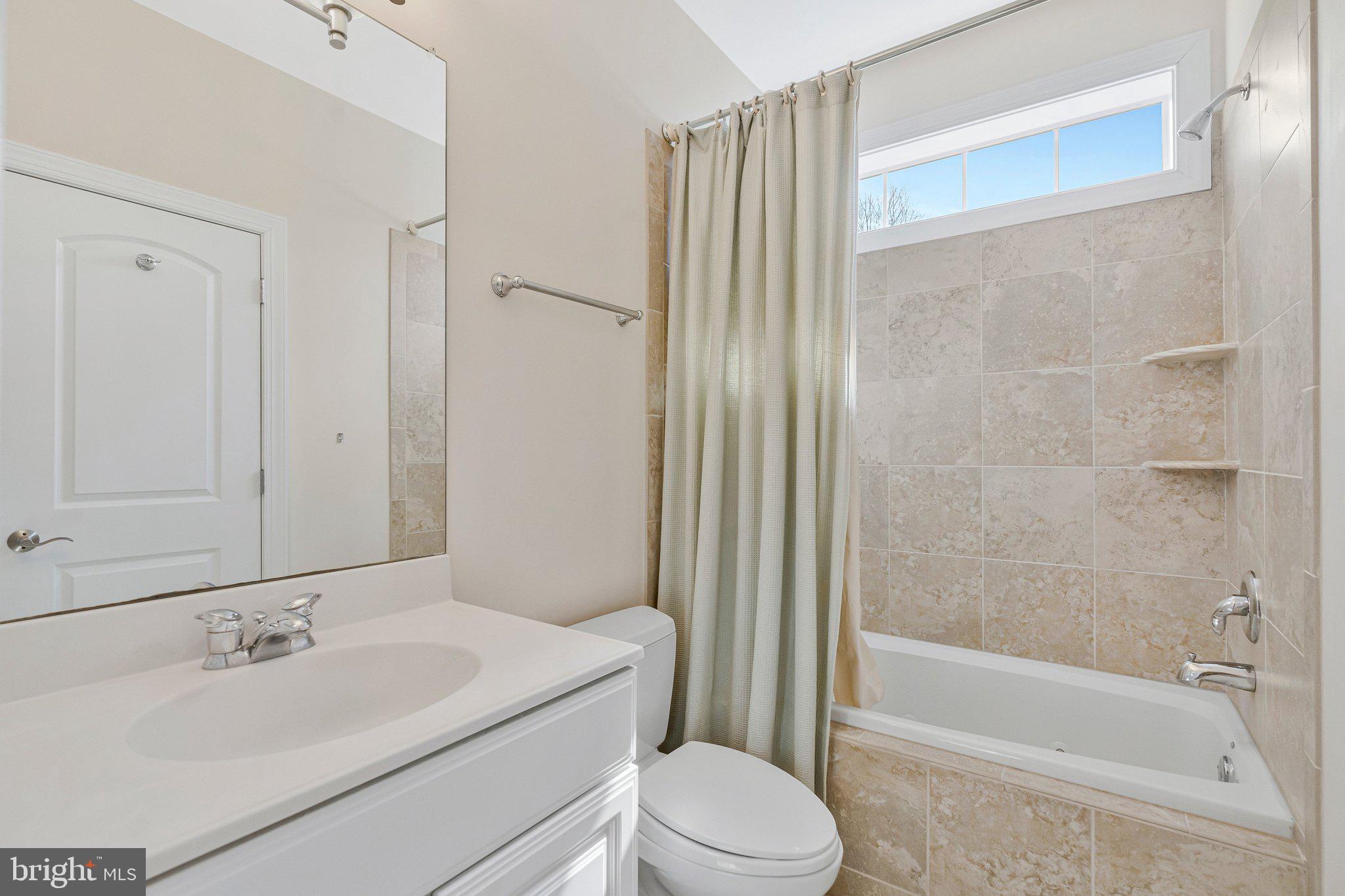 POTOMAC FARMS - Residential