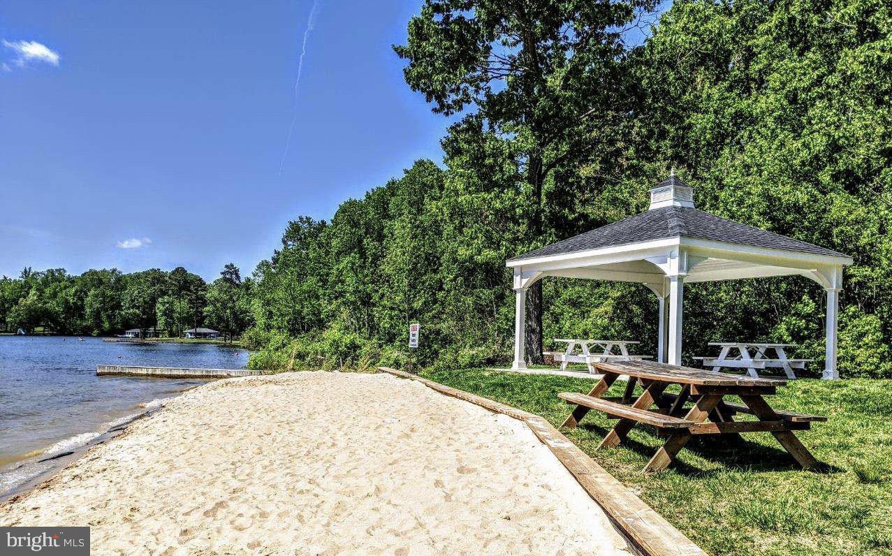 THE WATERS AT LAKE ANNA - Land