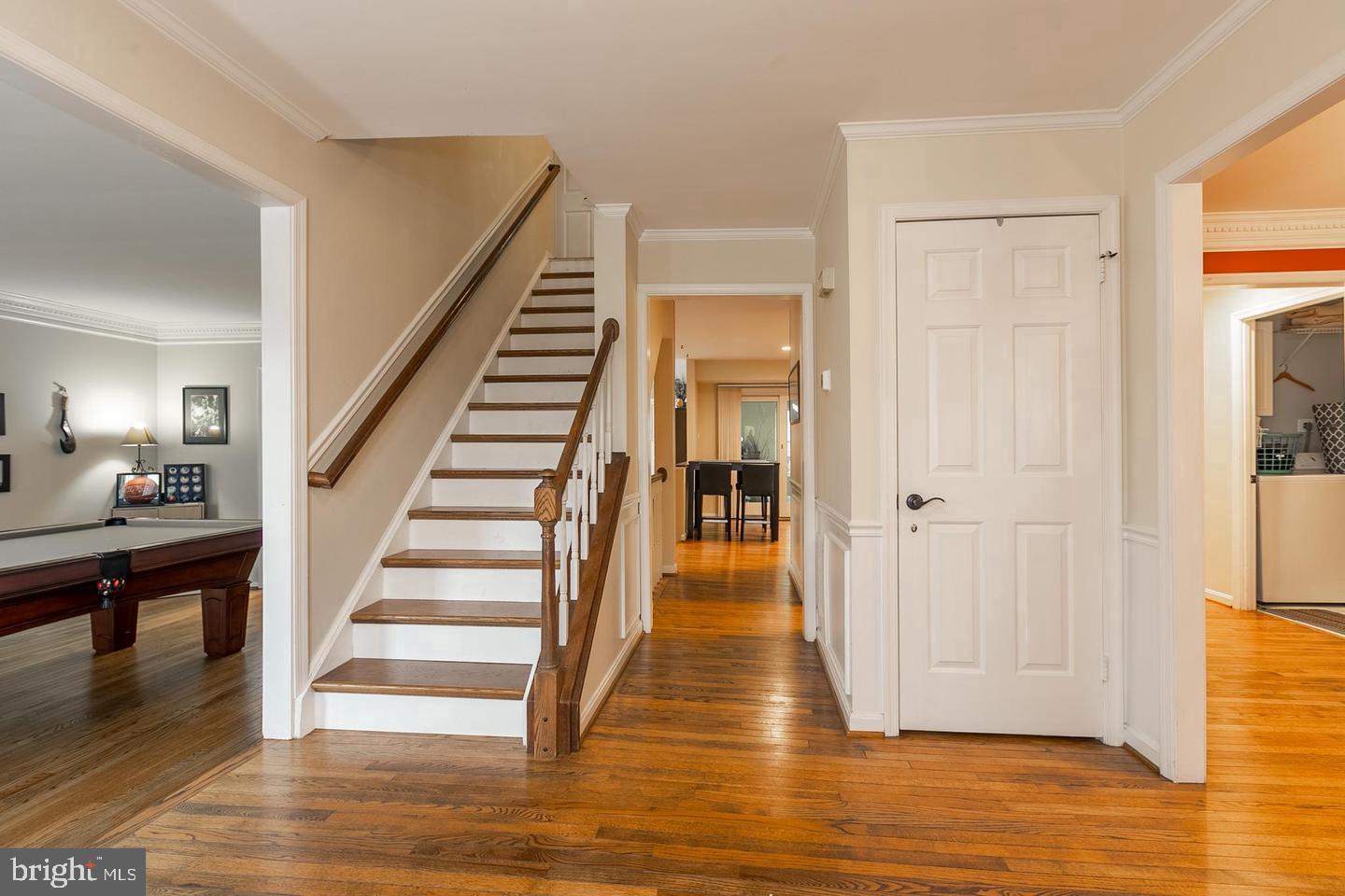 1700 ABBEY OAK DRIVE