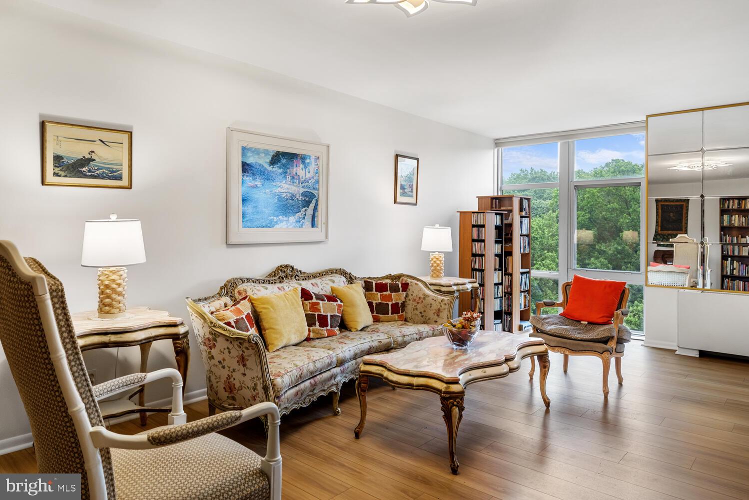 RIVER PARK - Residential