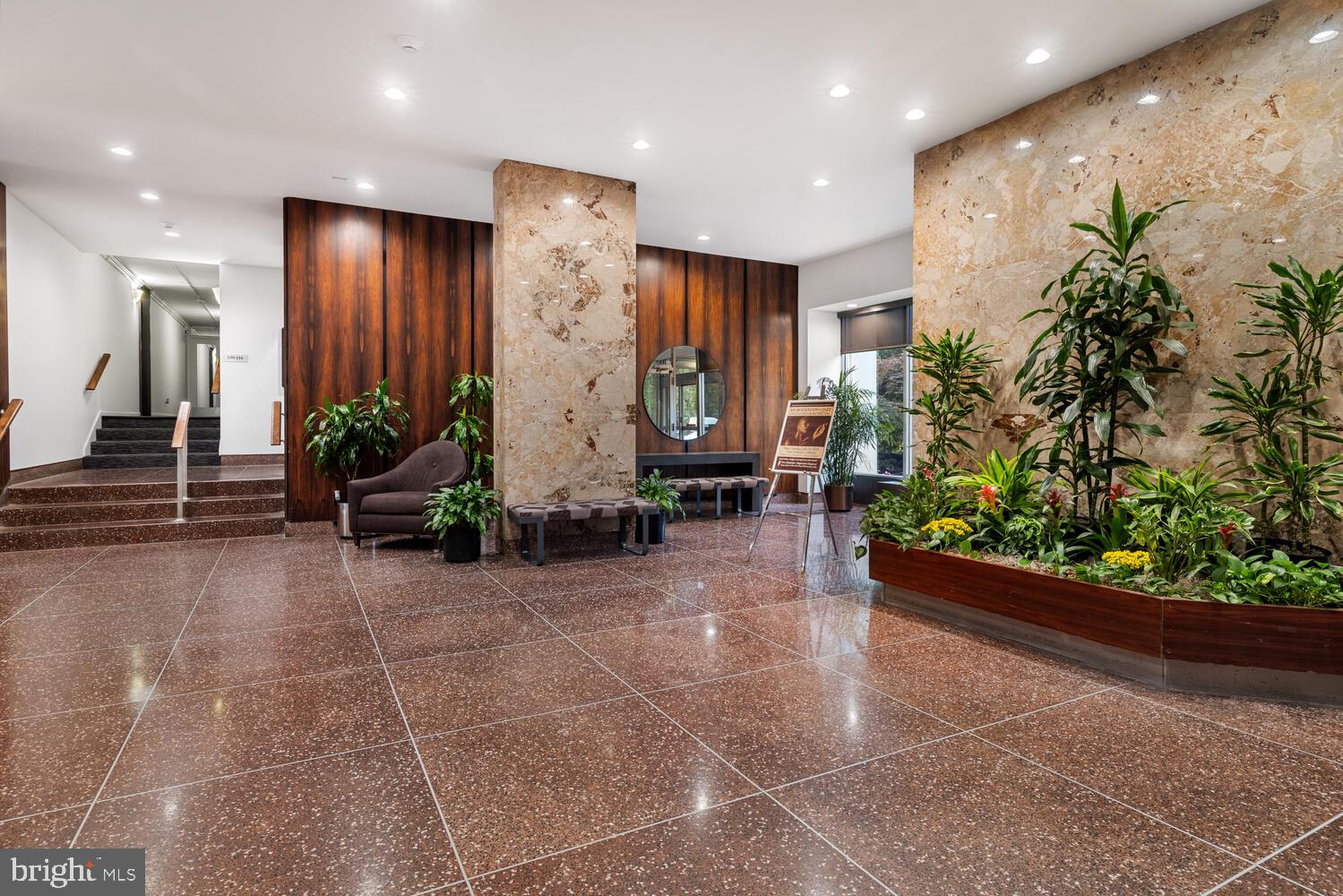 RIVER PARK - Residential