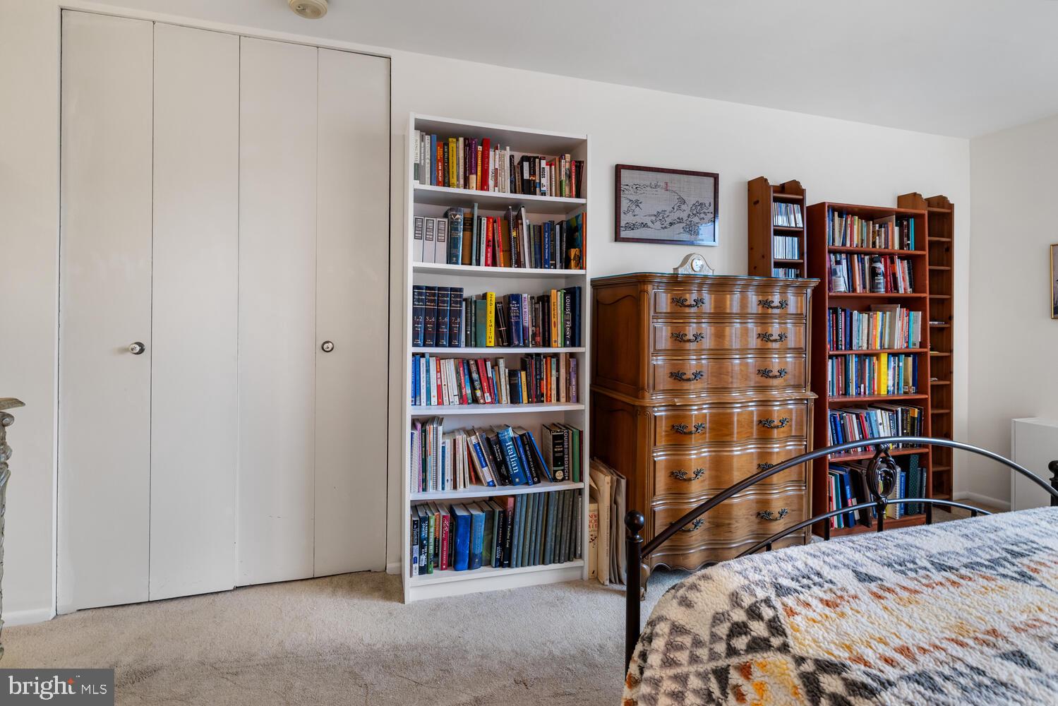 RIVER PARK - Residential