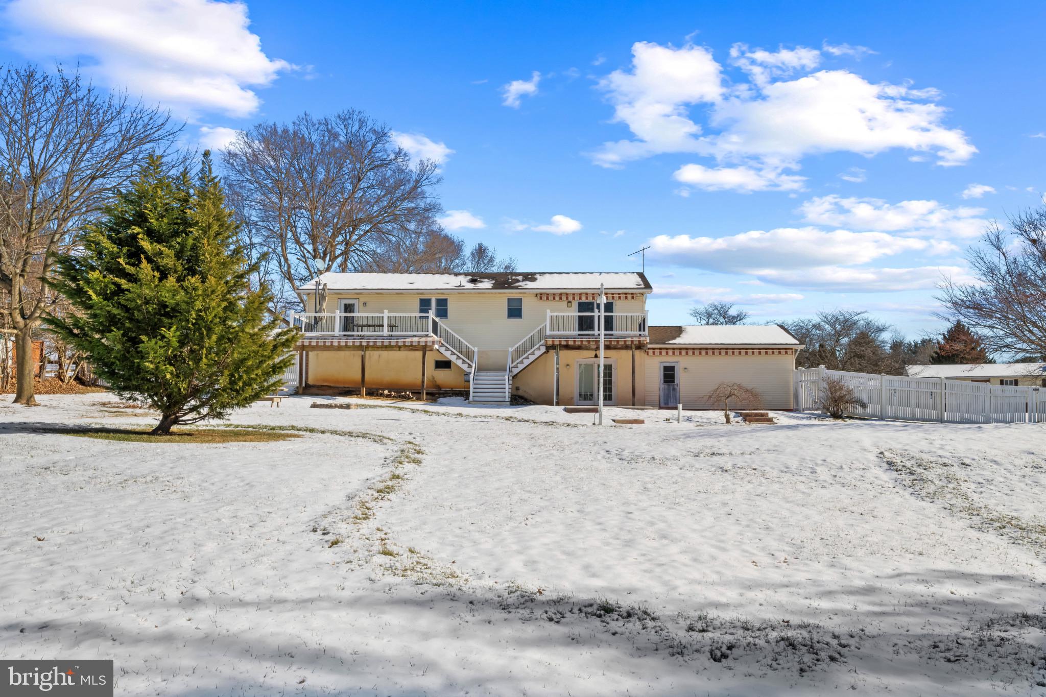 GREEN FIELD - Residential Lease