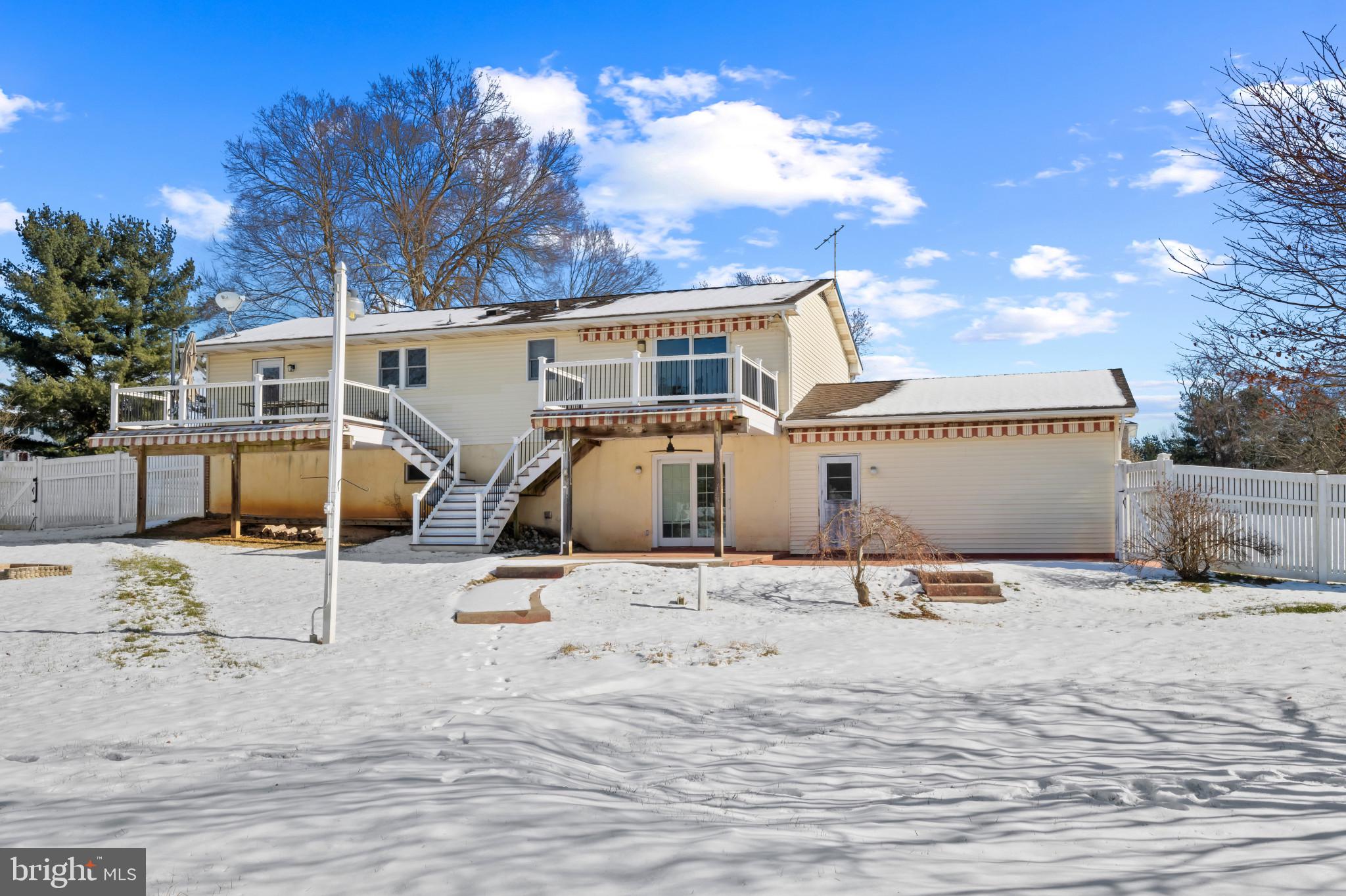 GREEN FIELD - Residential Lease